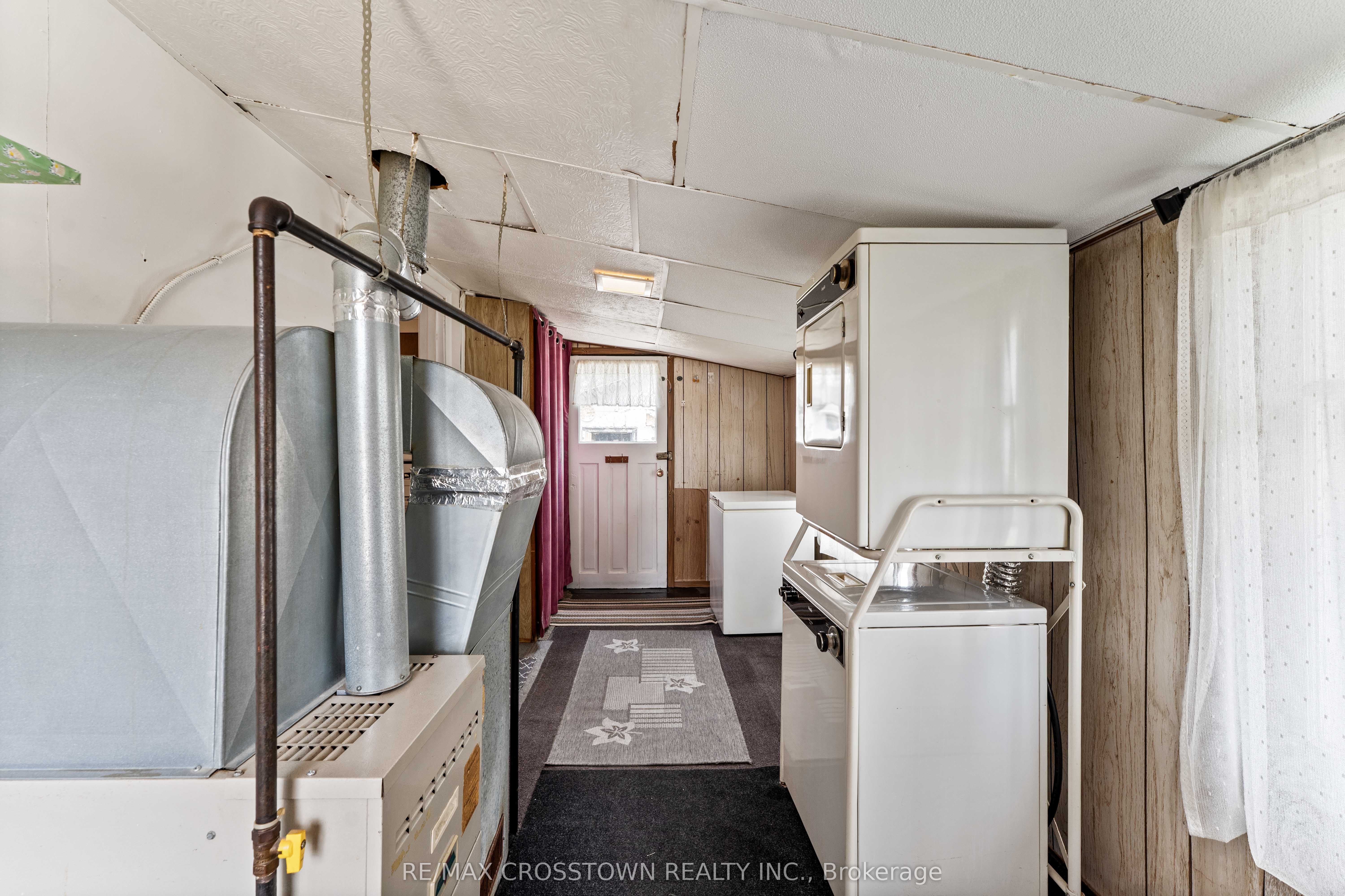132 Dunedin Street Property Photo 20