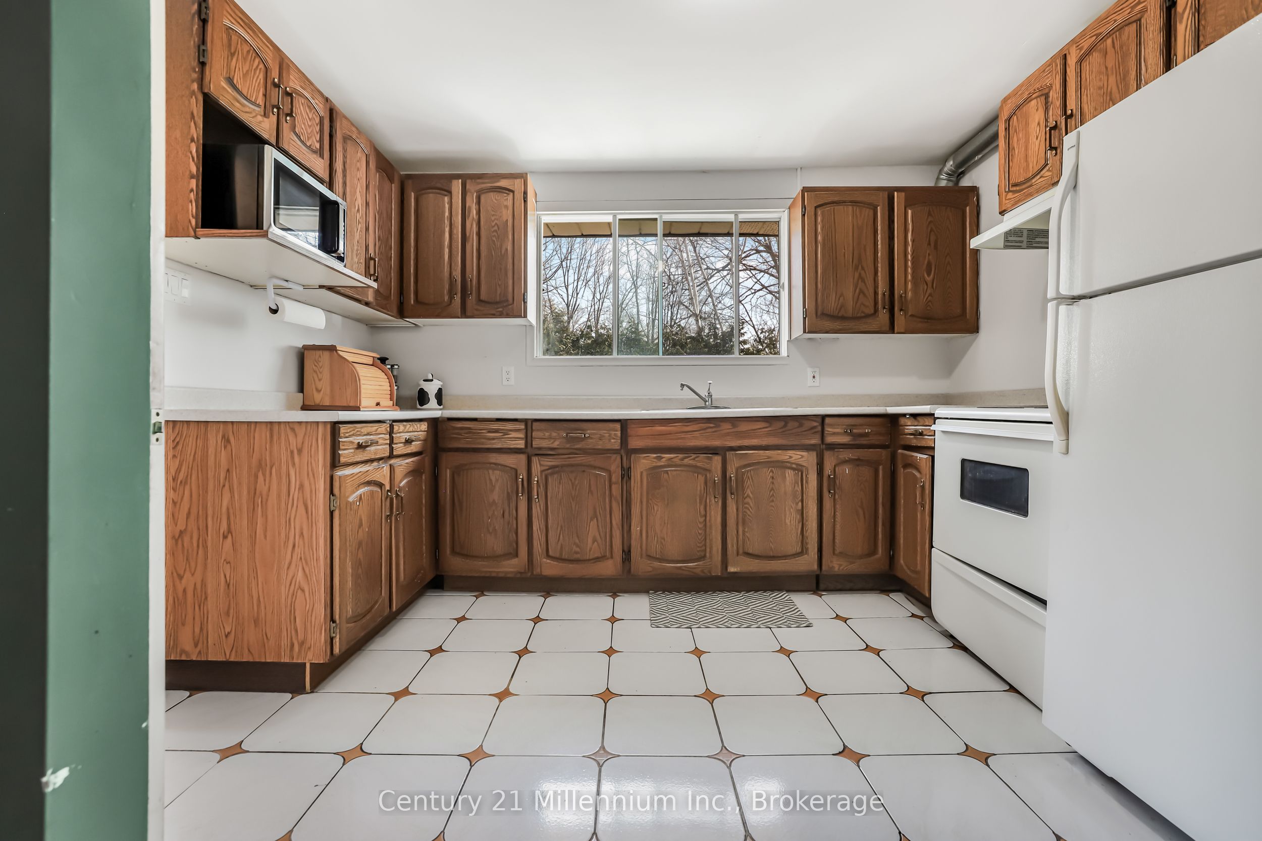 152 Frederick Drive Property Photo 8