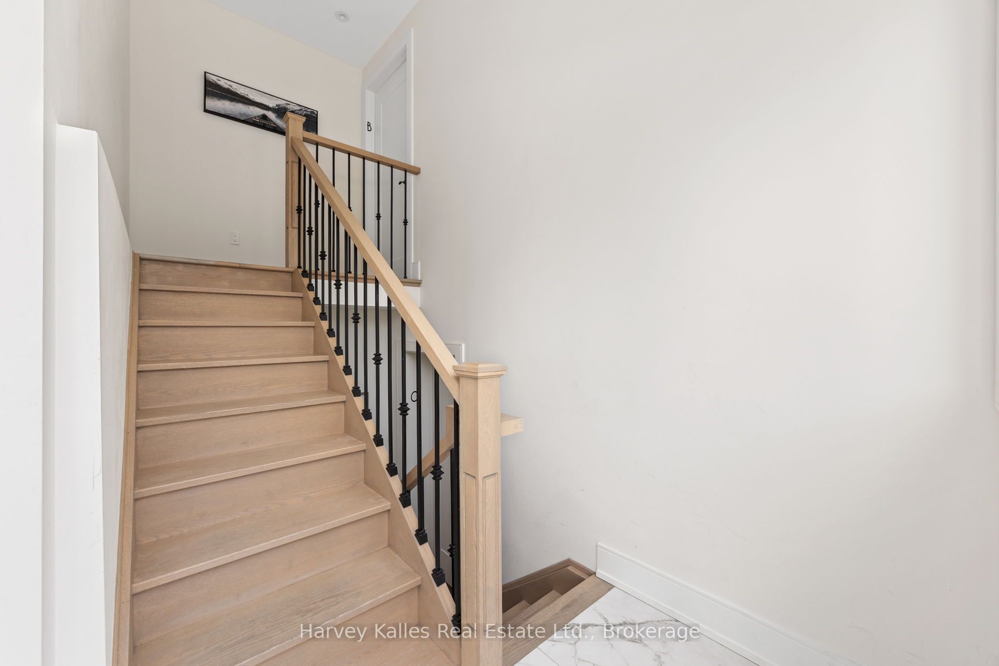 #unit C - 297 Seventh Street Property Photo 4