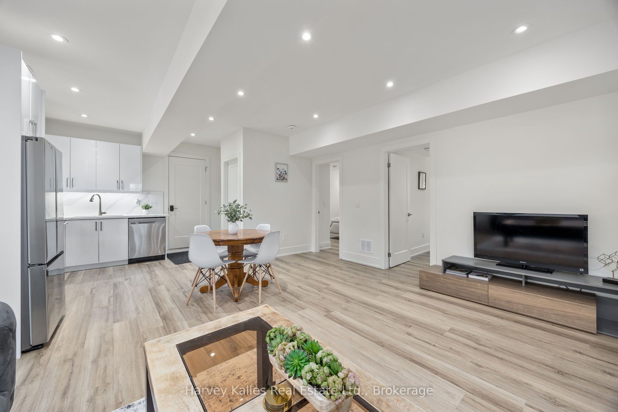 #unit C - 297 Seventh Street Property Photo 10