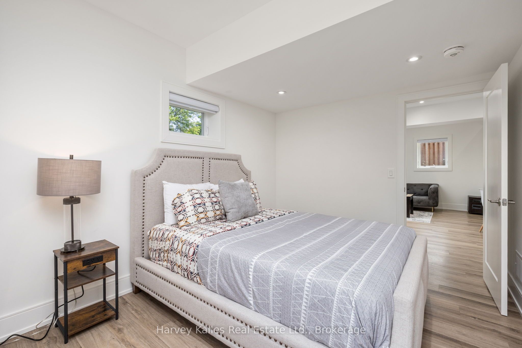 #unit C - 297 Seventh Street Property Photo 13