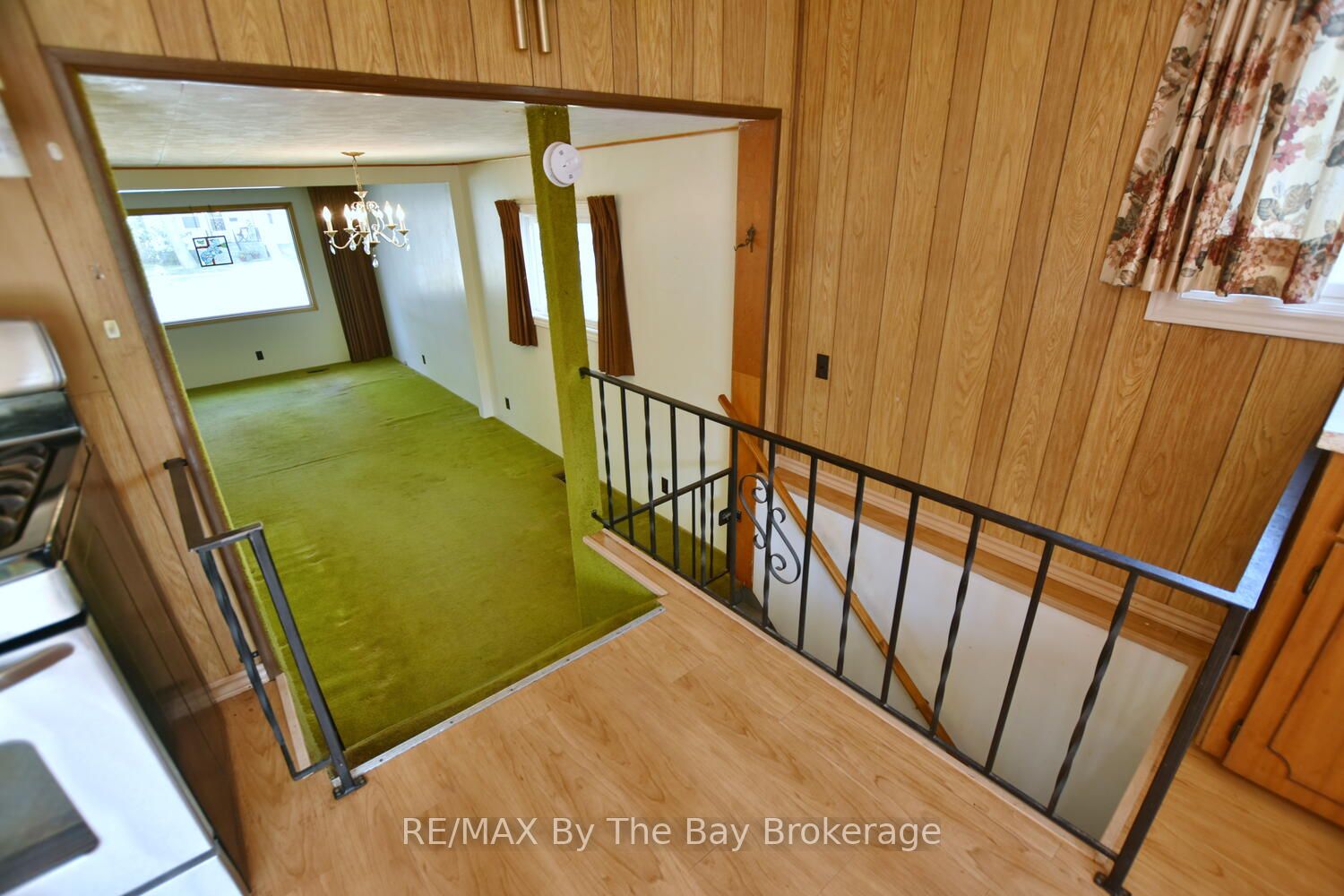 473 Maple Street Property Photo 8