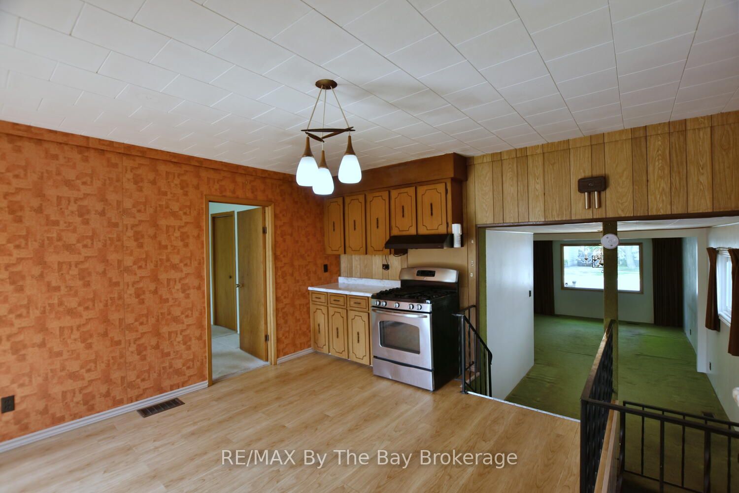 473 Maple Street Property Photo 12