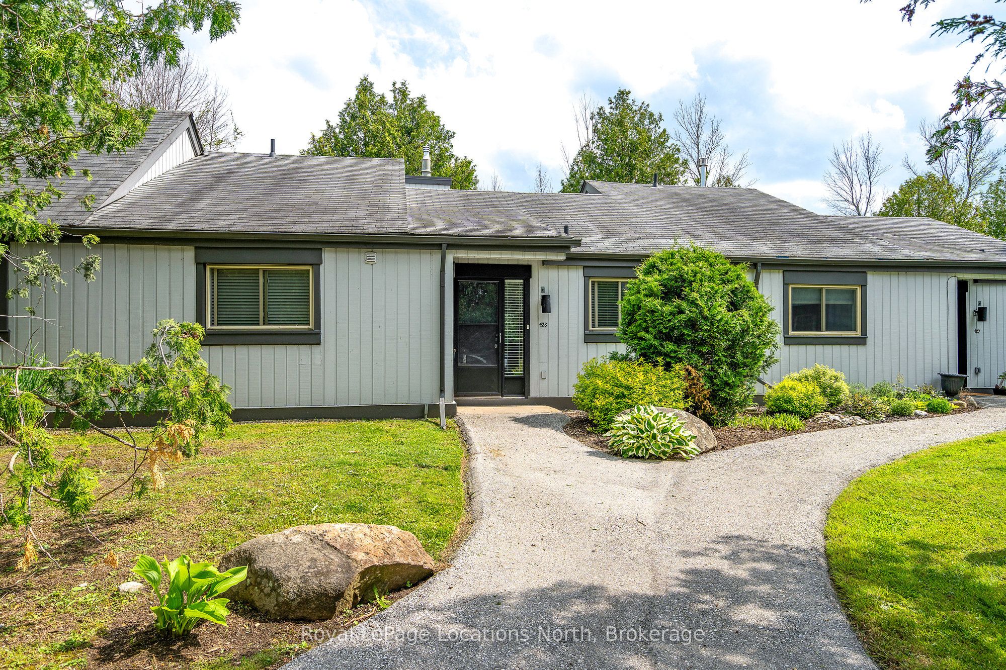 428 Oxbow Cres Property Photo 1