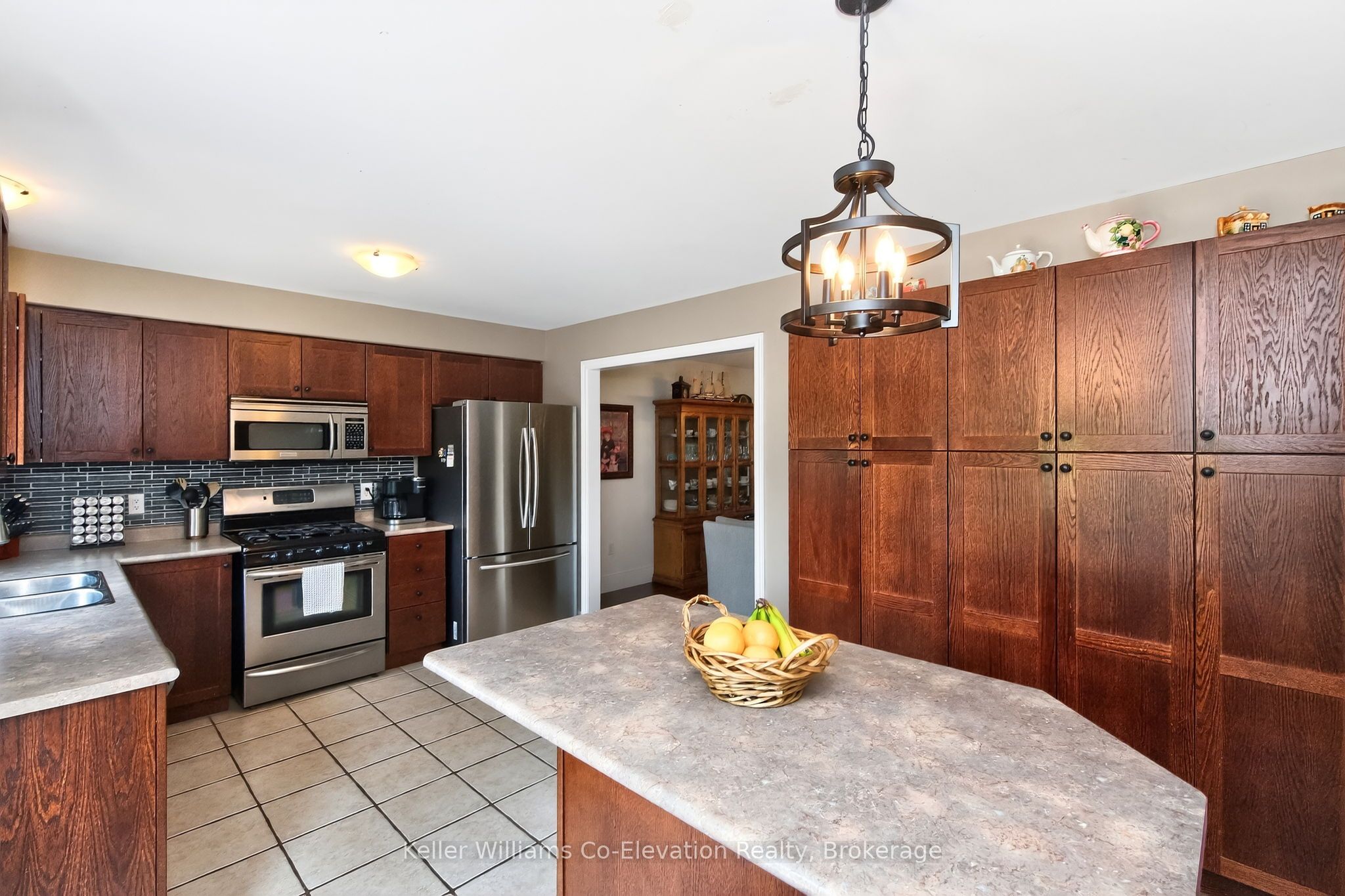 29 Rogers Road Property Photo 7