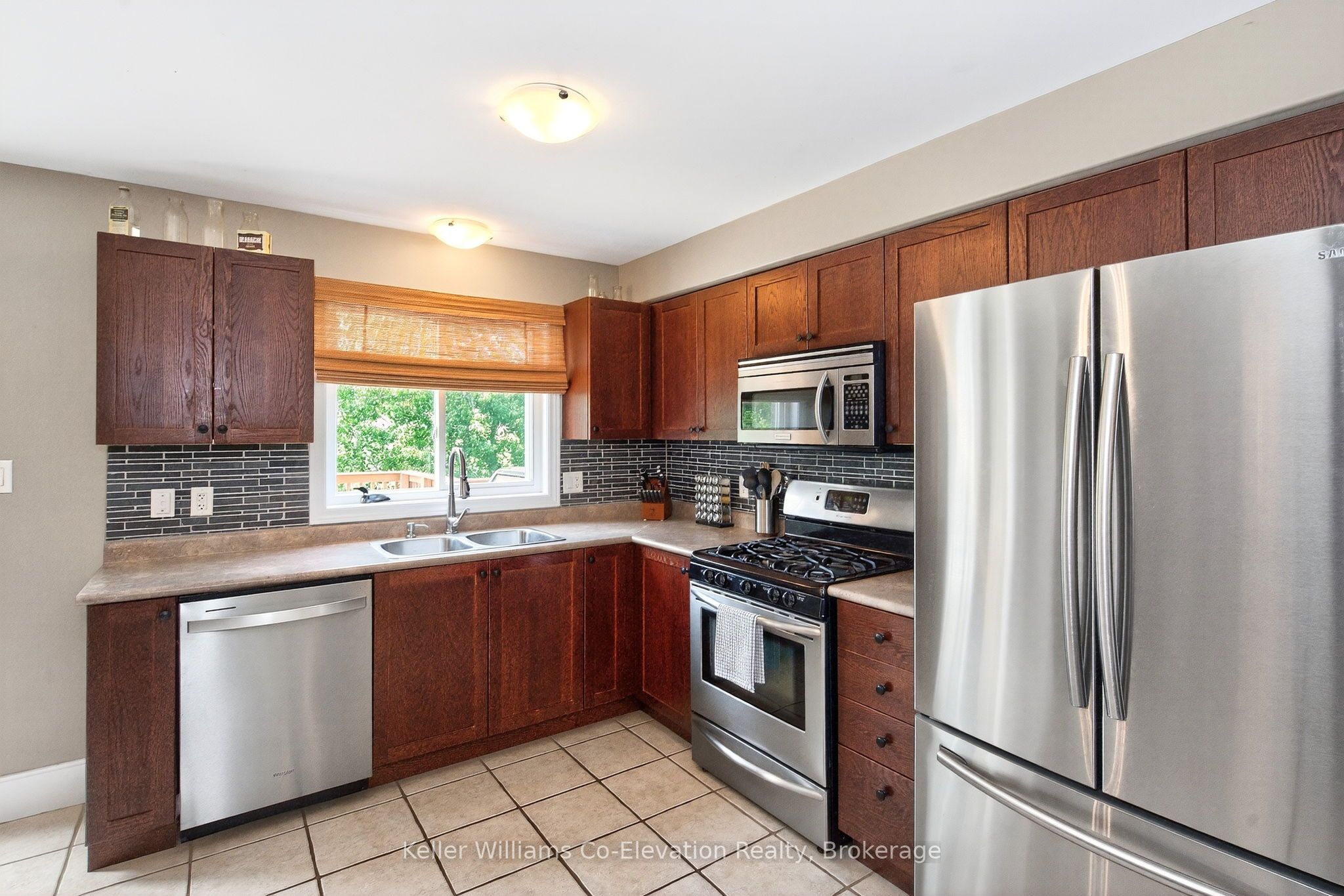 29 Rogers Road Property Photo 8