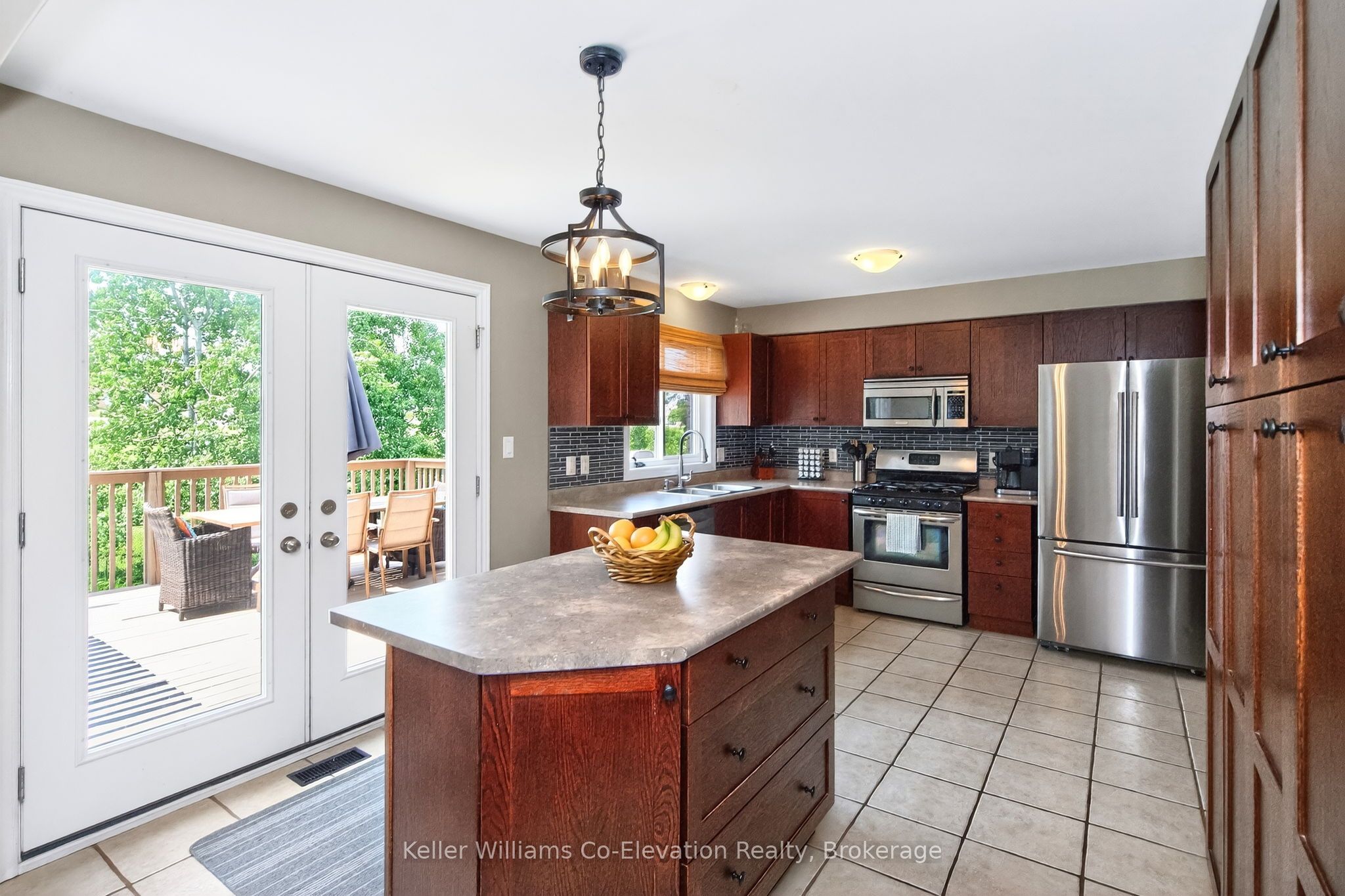 29 Rogers Road Property Photo 9