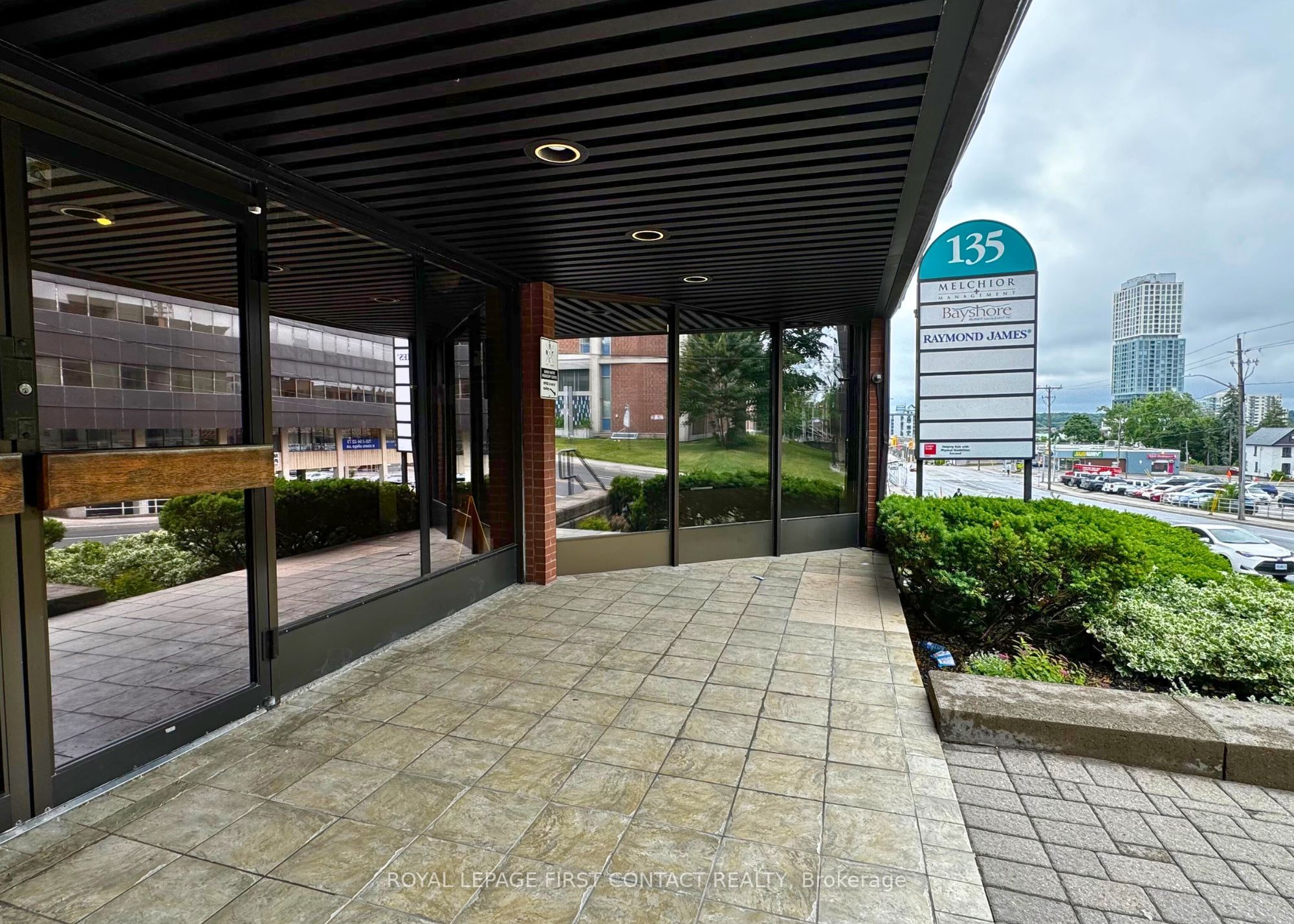 135 Bayfield Street 301 Property Photo 2