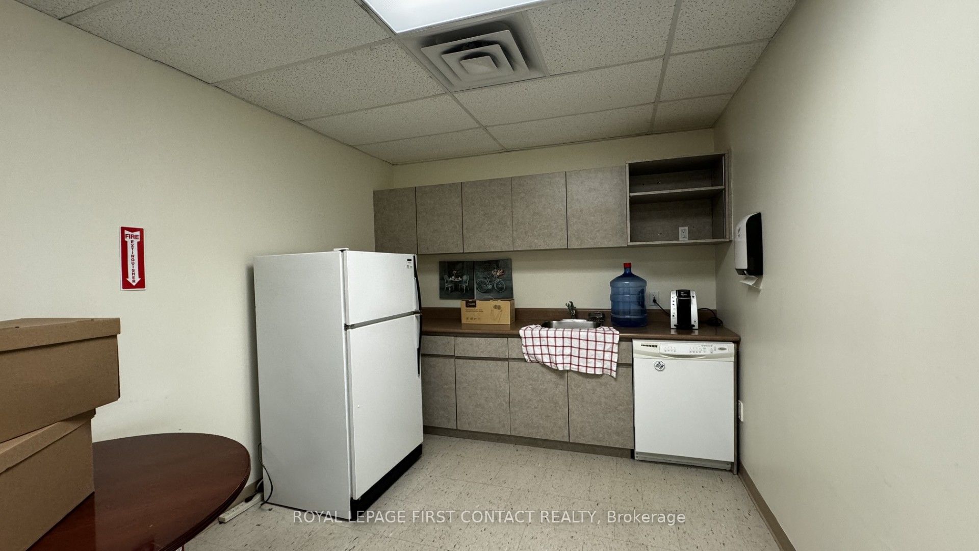 135 Bayfield Street 301 Property Photo 12