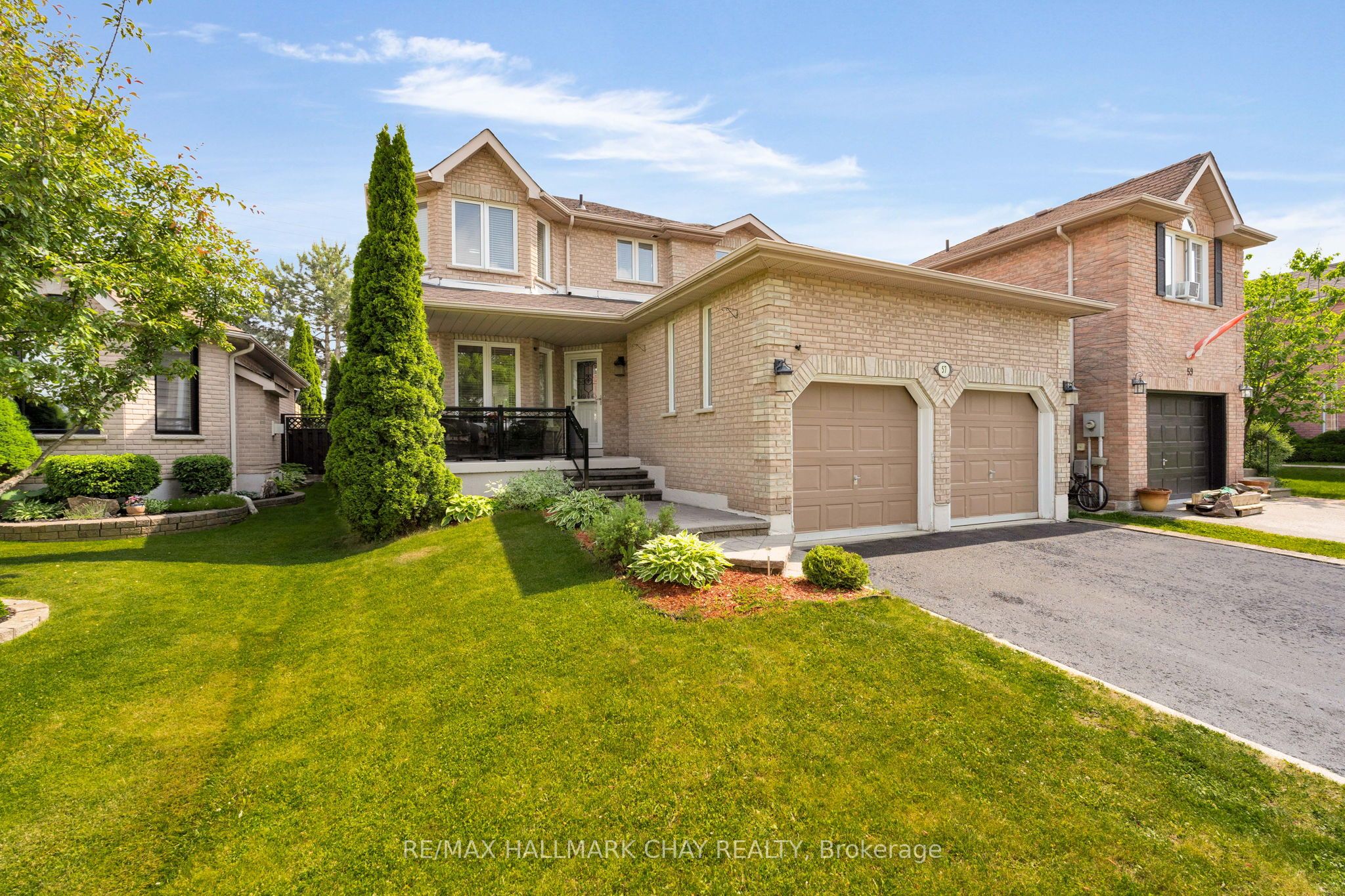 57 VIOLET Street Property Photo 1