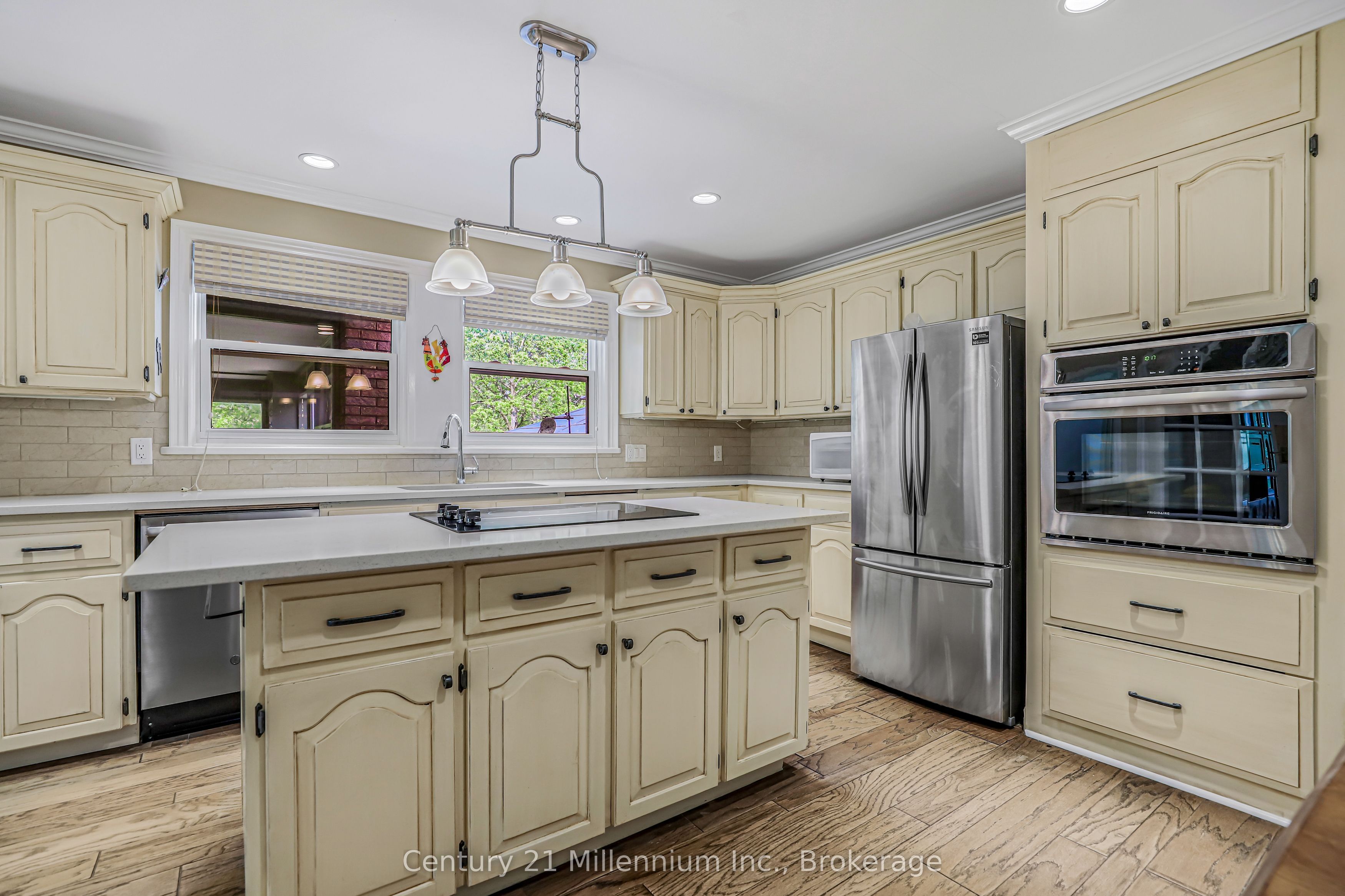 3926 County Road 124 Road Property Photo 4