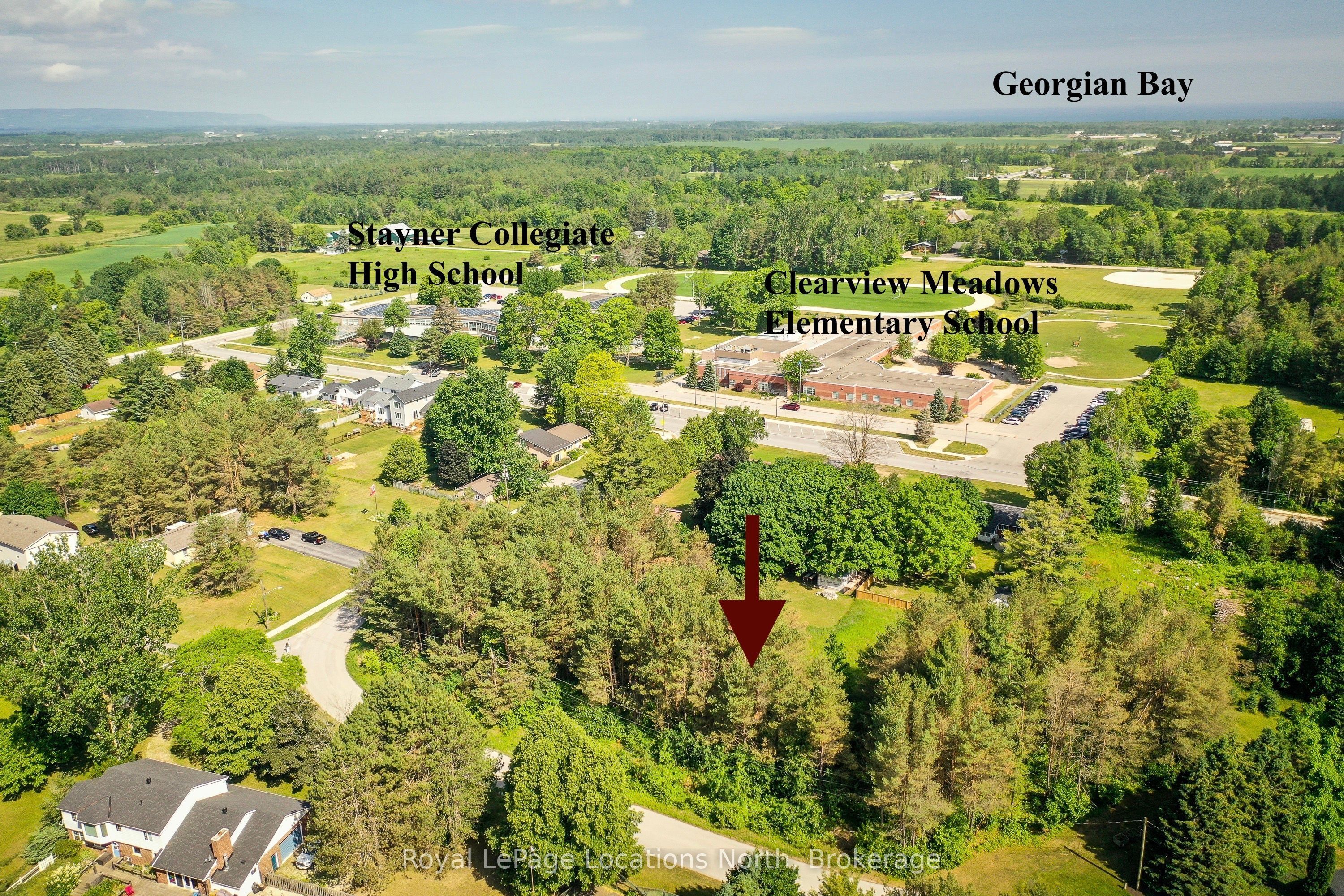 8 Jonathan Court Property Photo 1