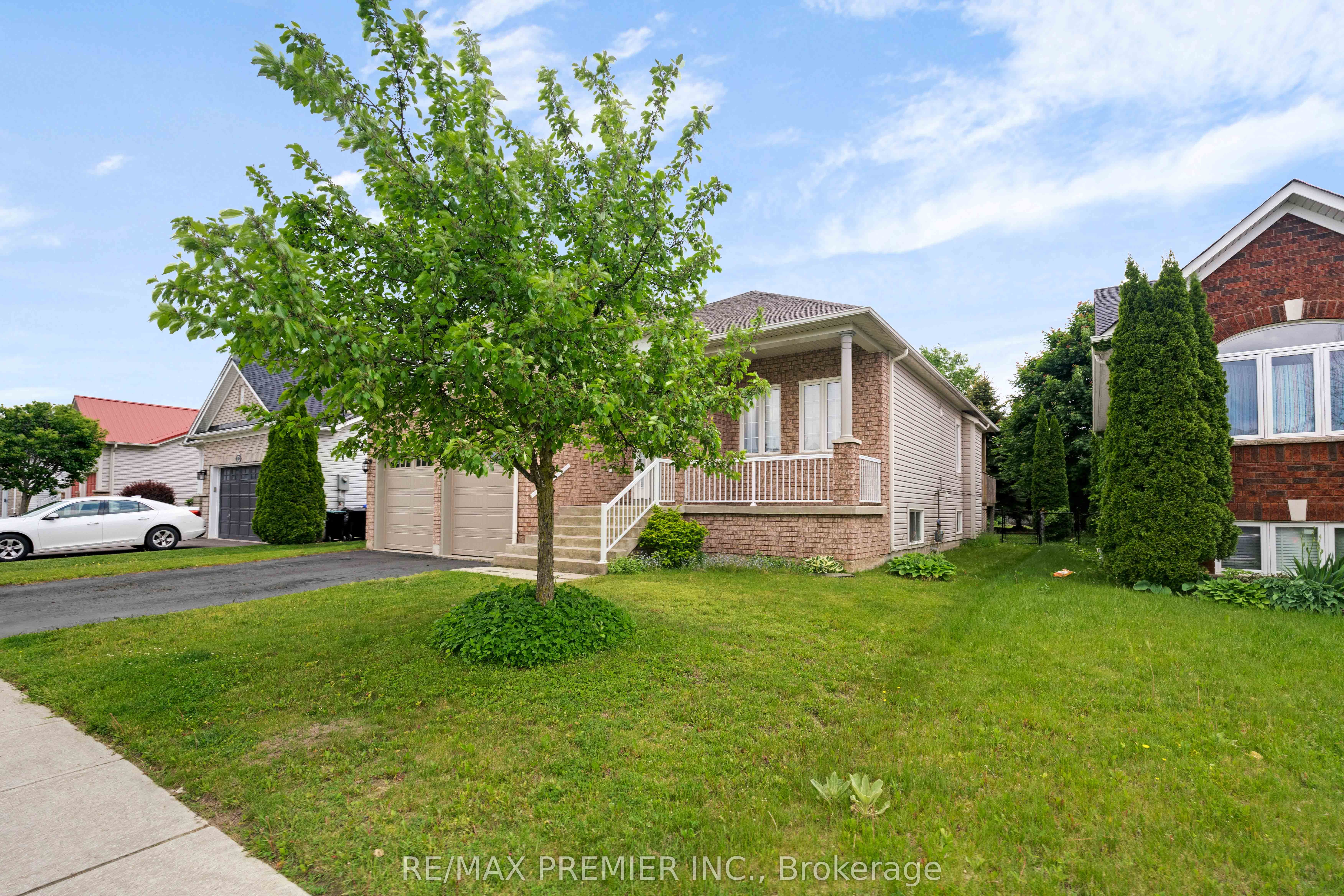 67 Meadowlark Boulevard Property Photo 3