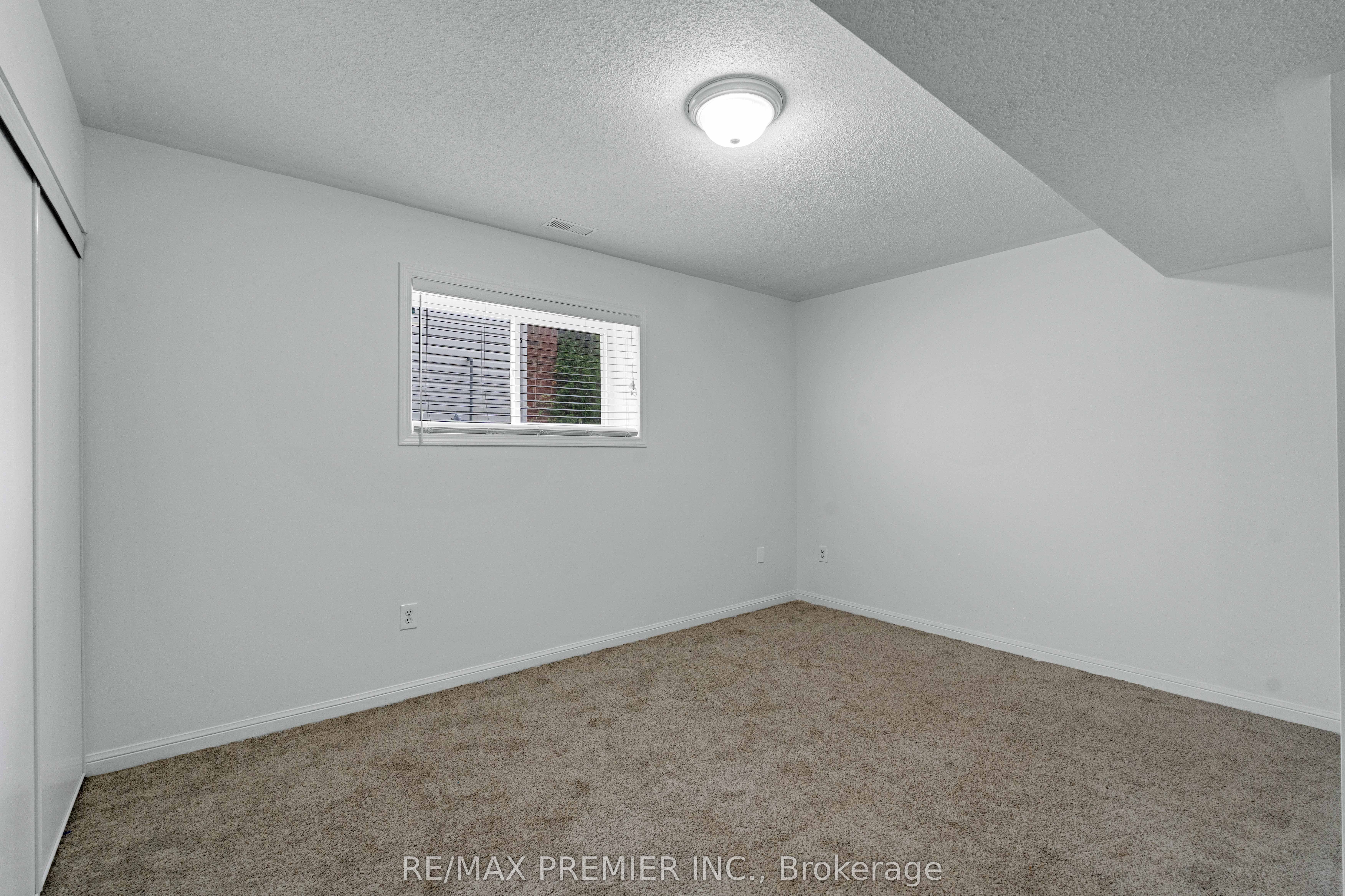 67 Meadowlark Boulevard Property Photo 32