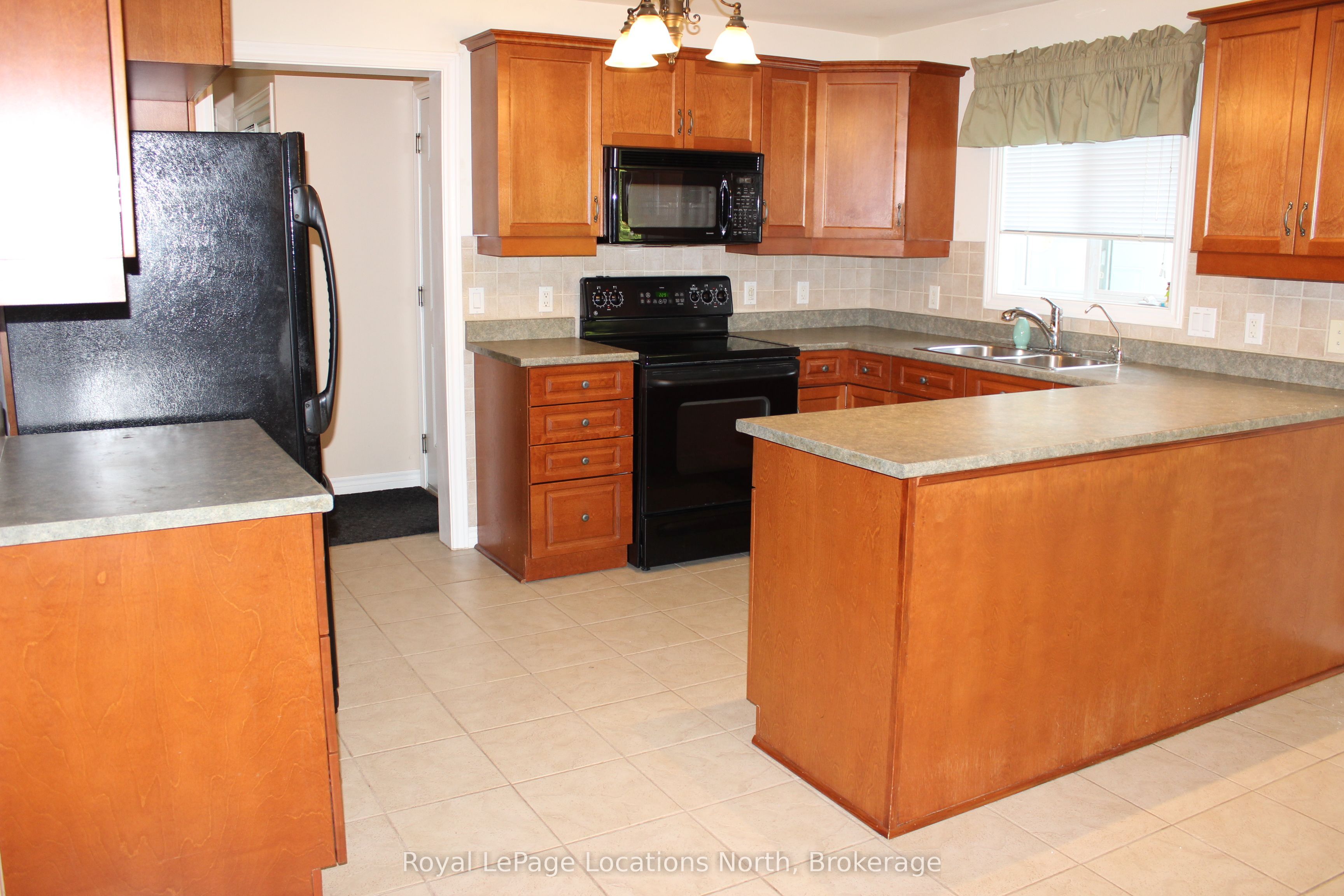 9 Pennsylvania Avenue Property Photo 4