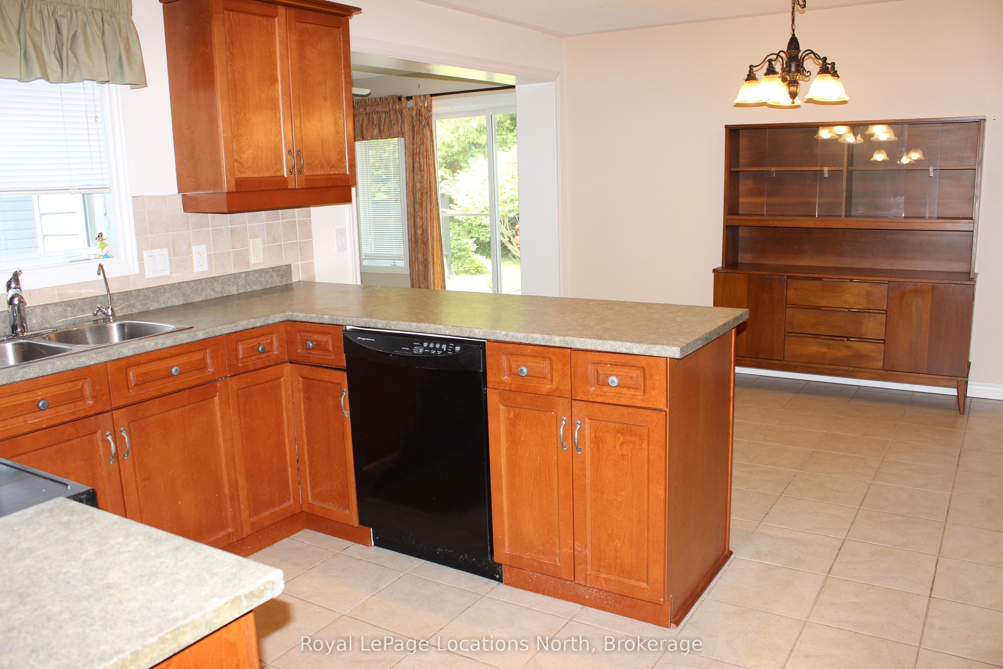 9 Pennsylvania Avenue Property Photo 5