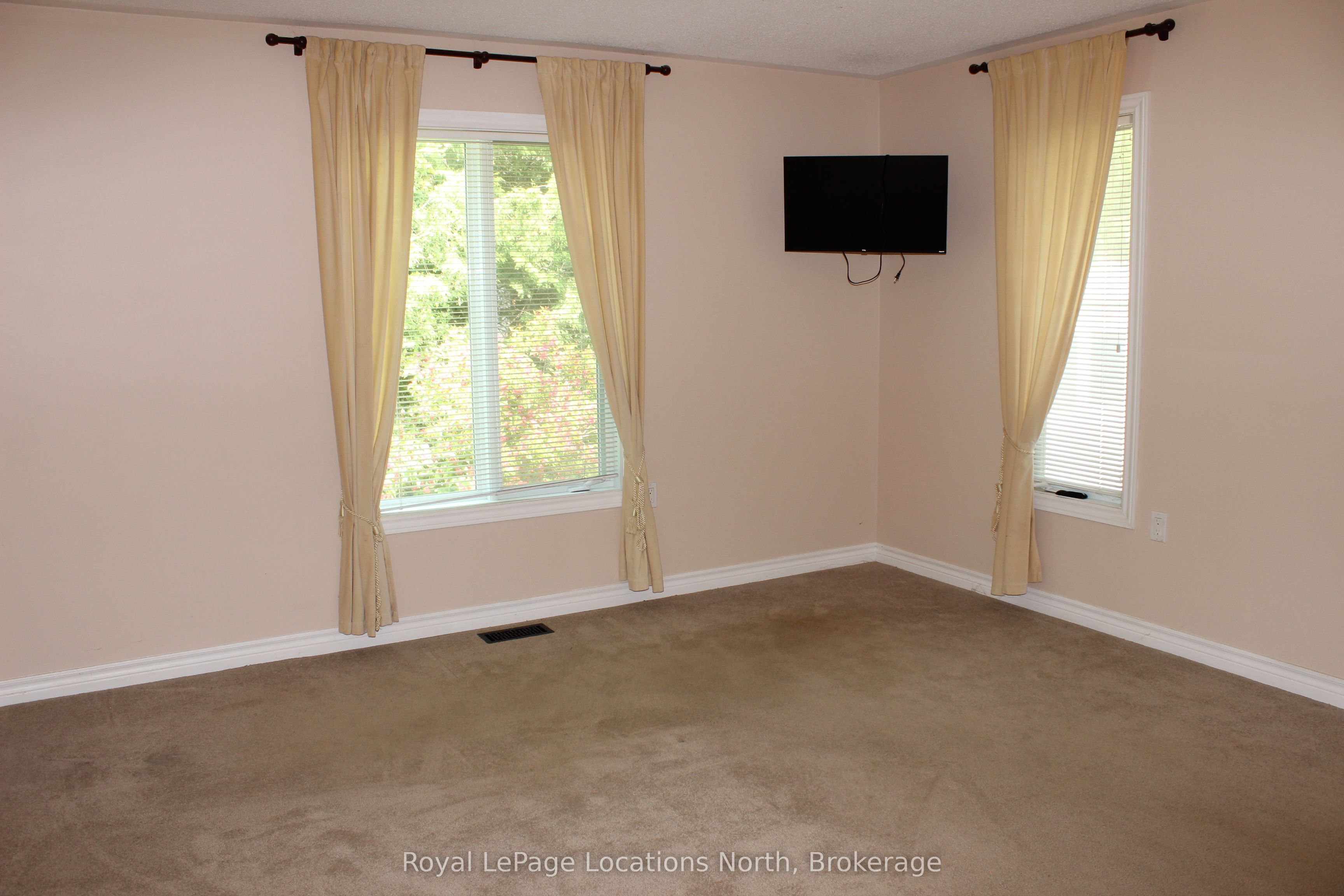 9 Pennsylvania Avenue Property Photo 22