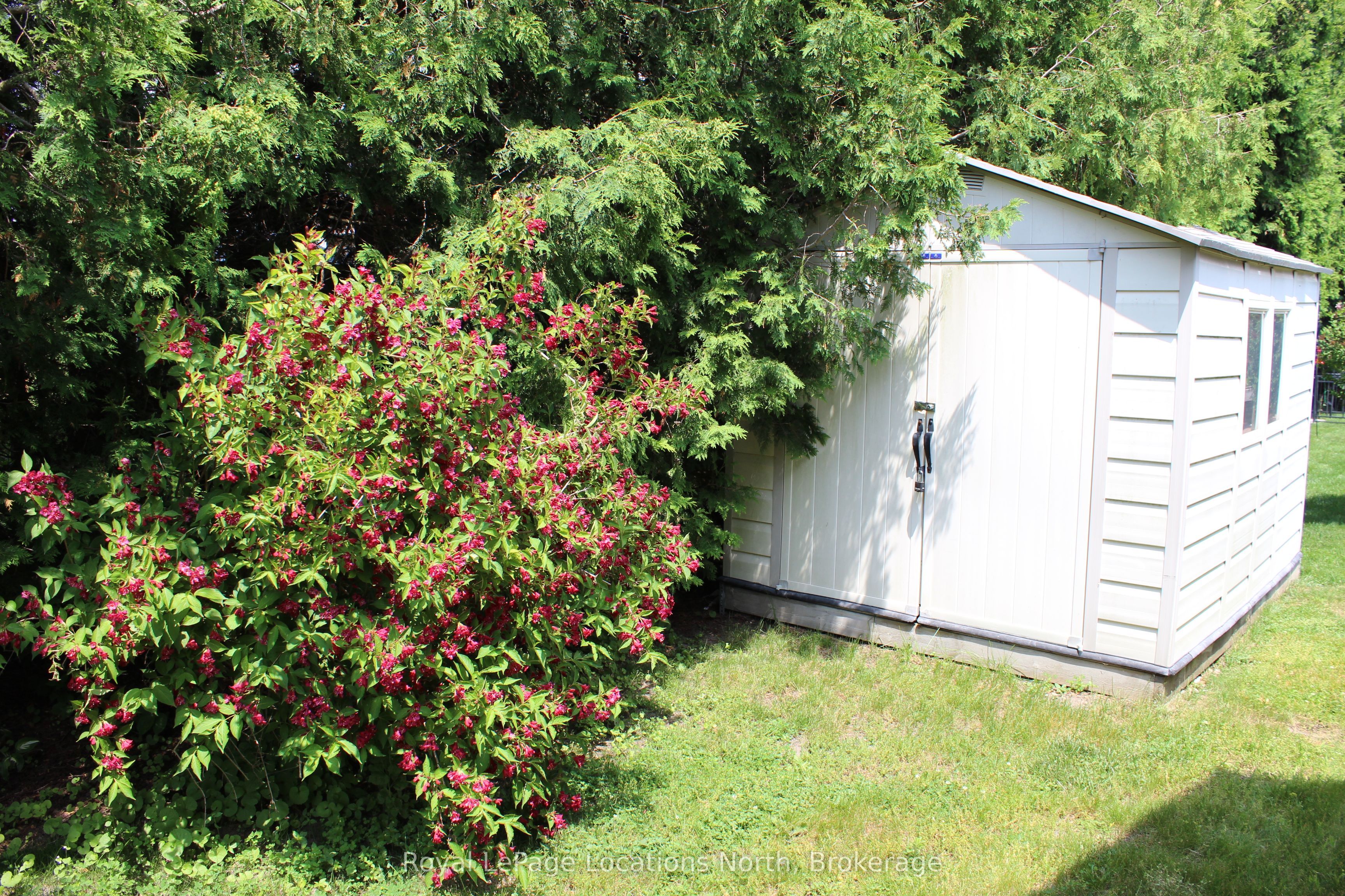 9 Pennsylvania Avenue Property Photo 43