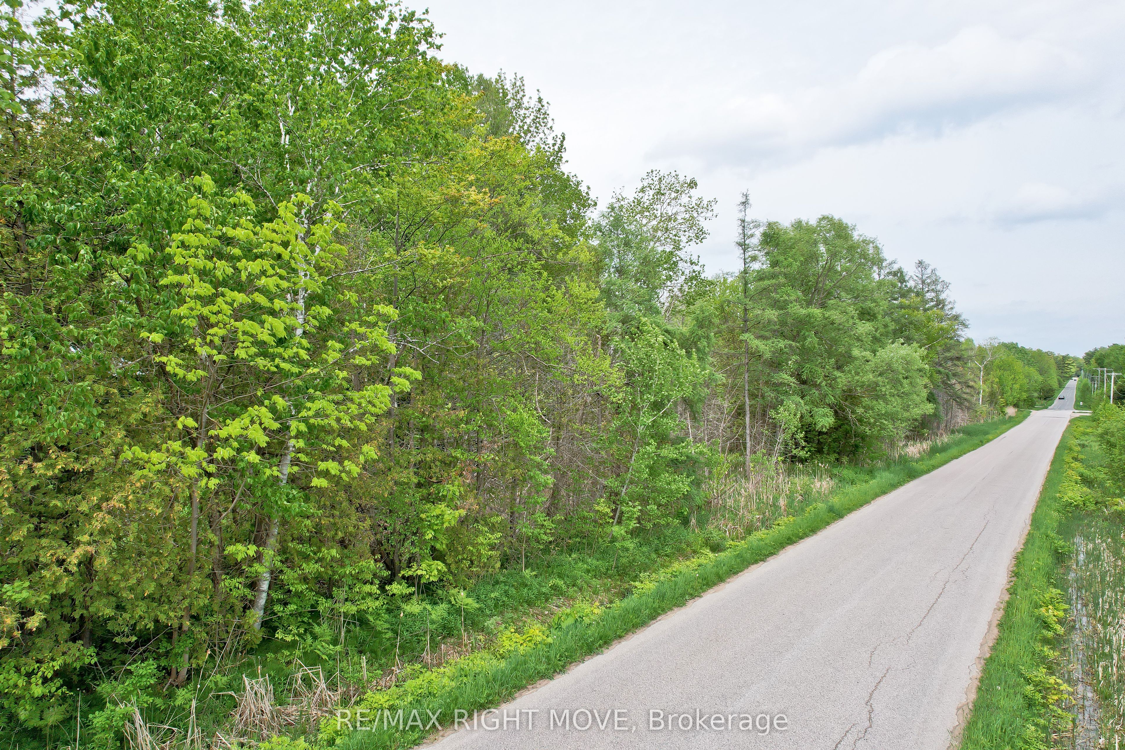 1382 Wilson Point Road Property Photo