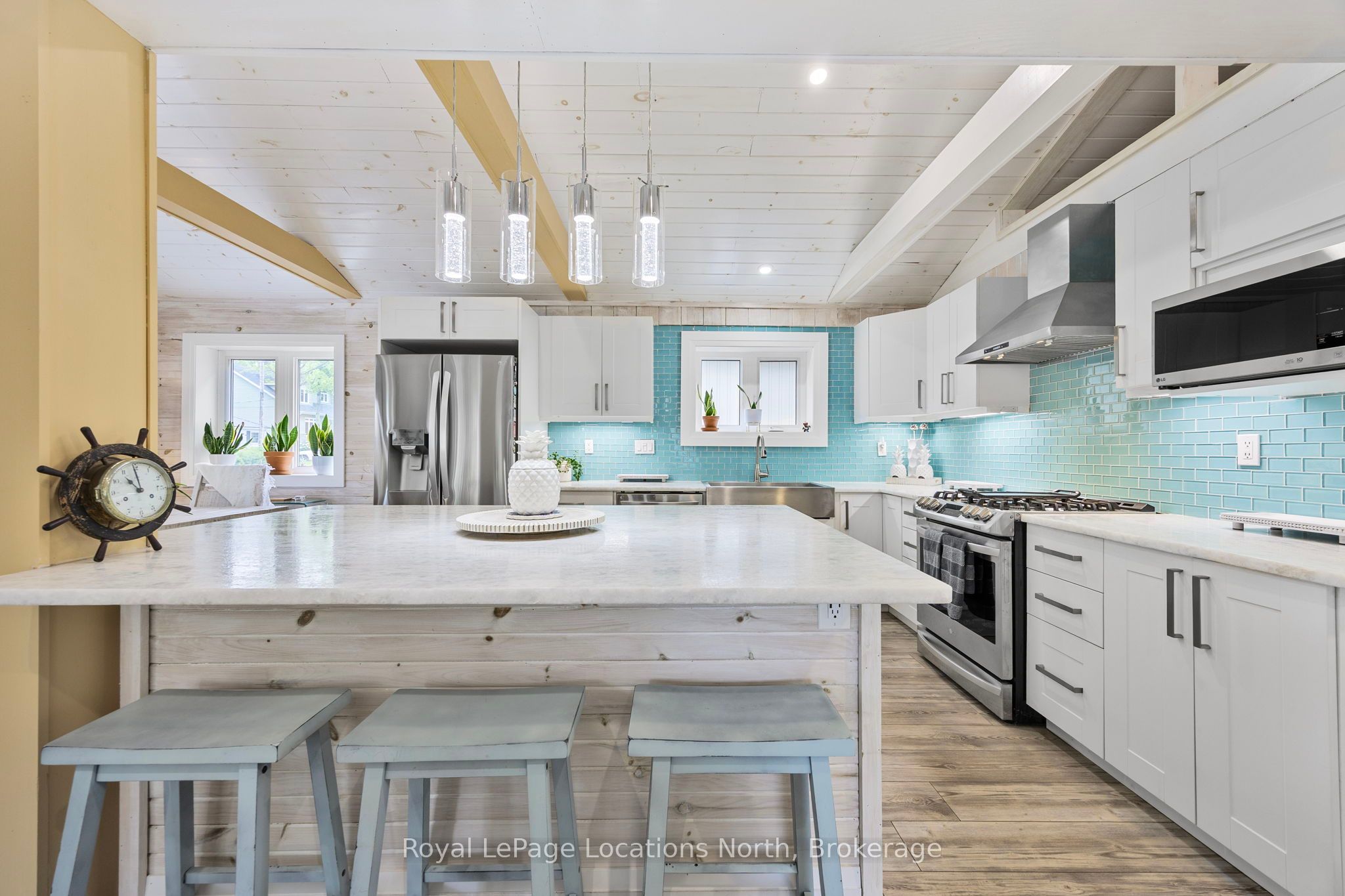 1849 Shore Lane Property Photo 12