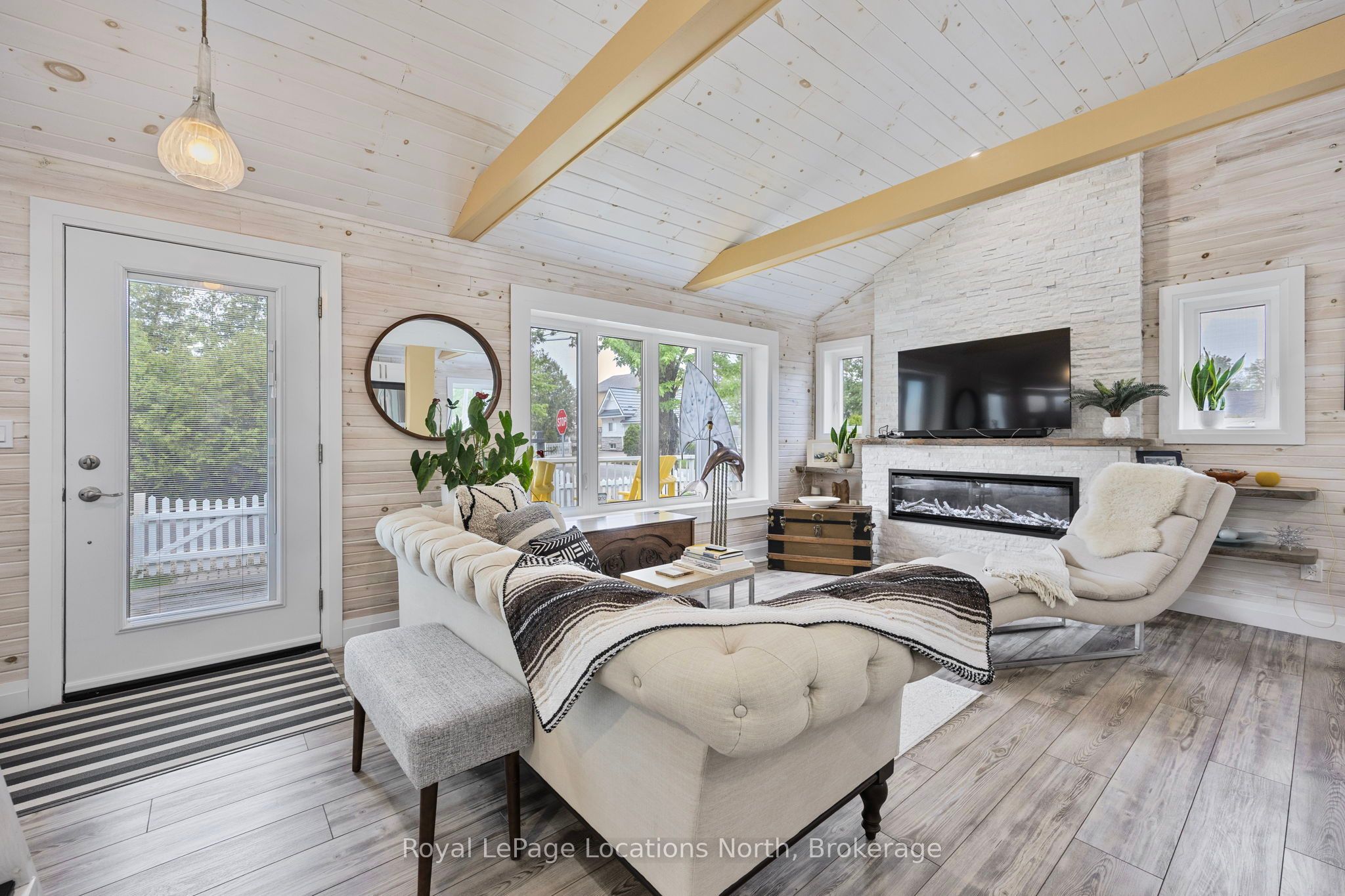 1849 Shore Lane Property Photo 16