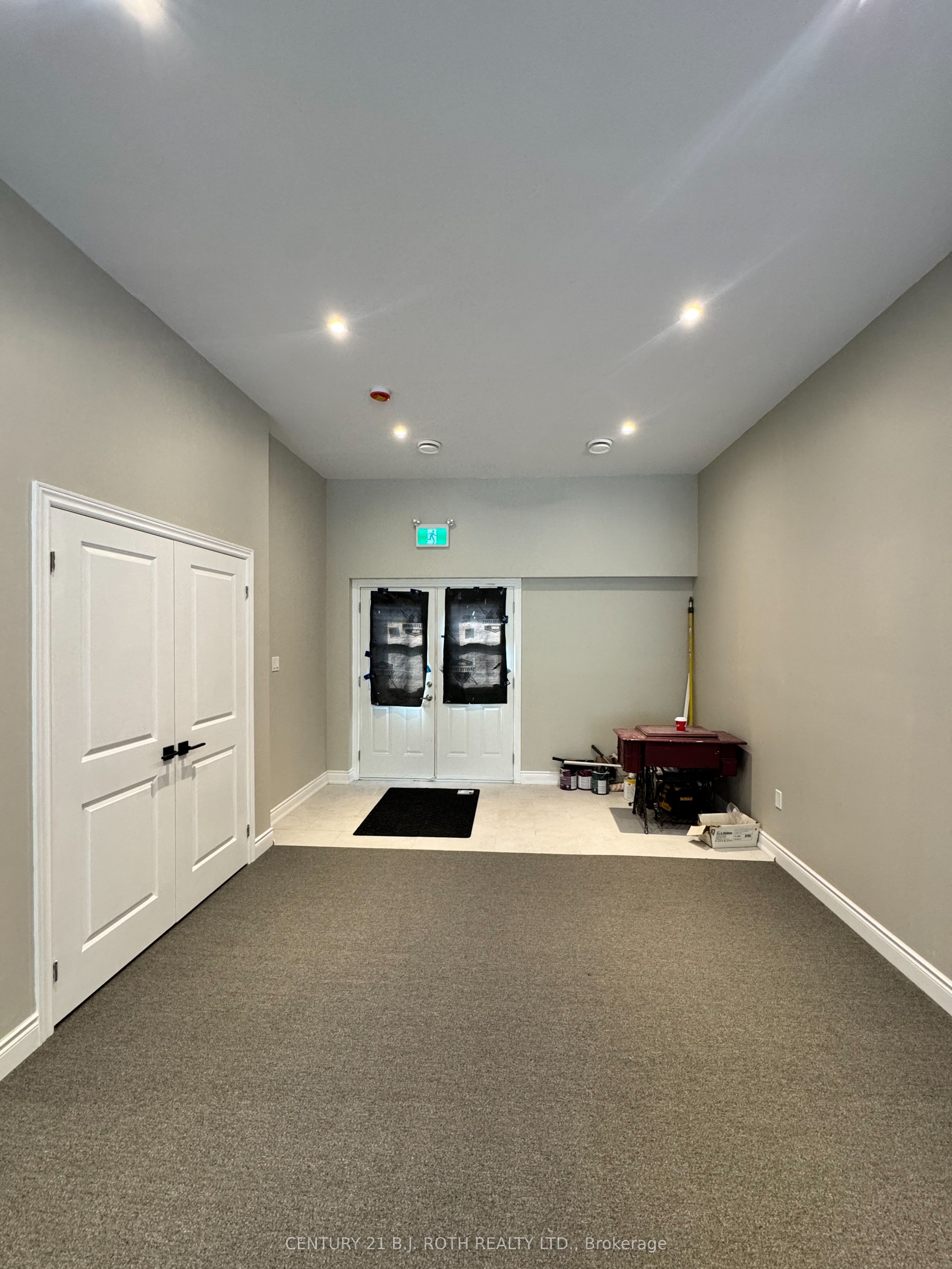 #back - 58 Mary Street Property Photo 2