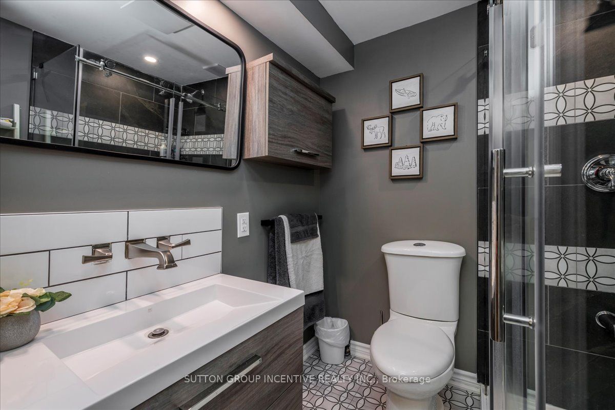 392 Big Bay Point Road Property Photo 18