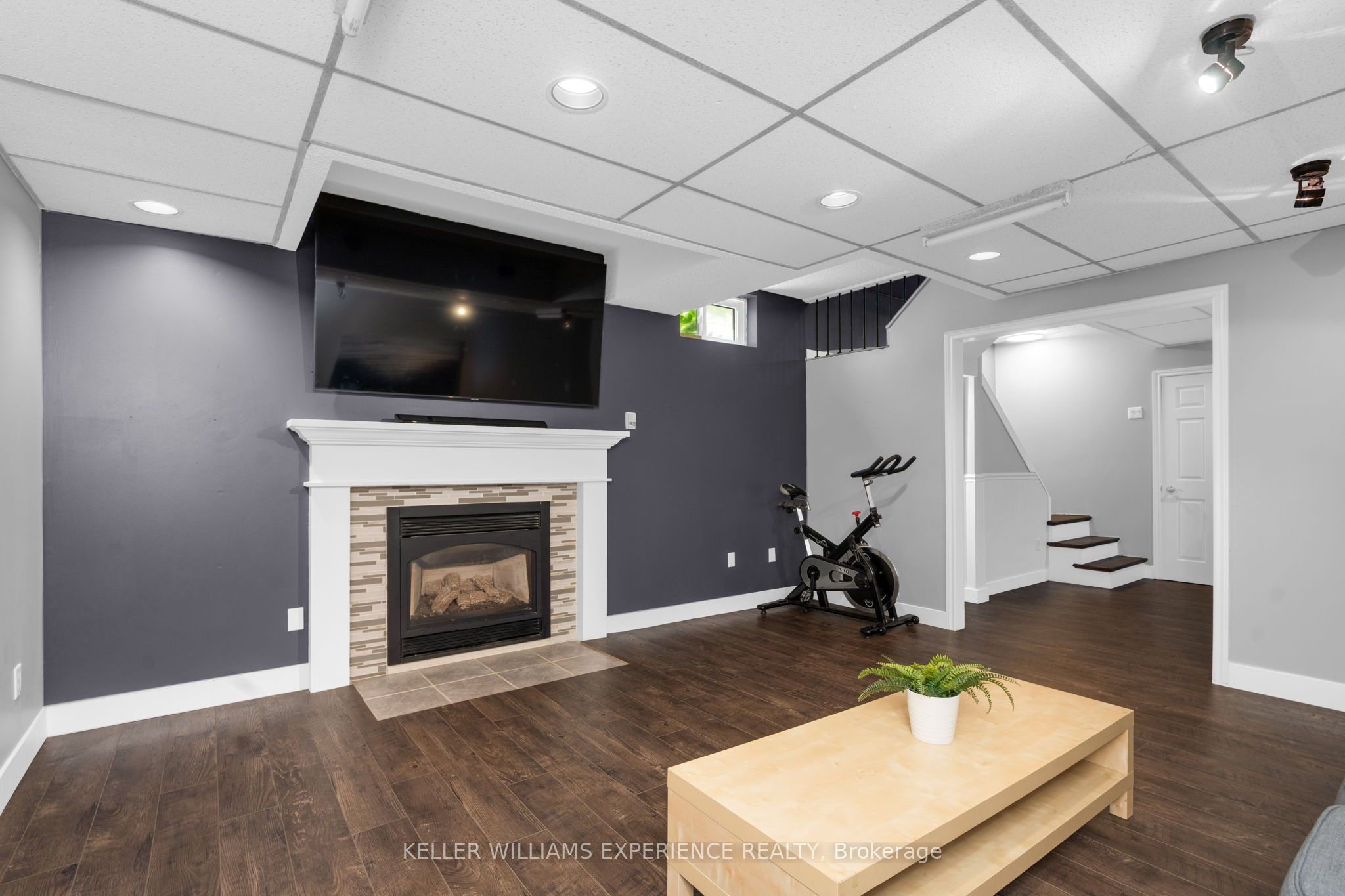 50 Rosenfeld Drive Property Photo 16