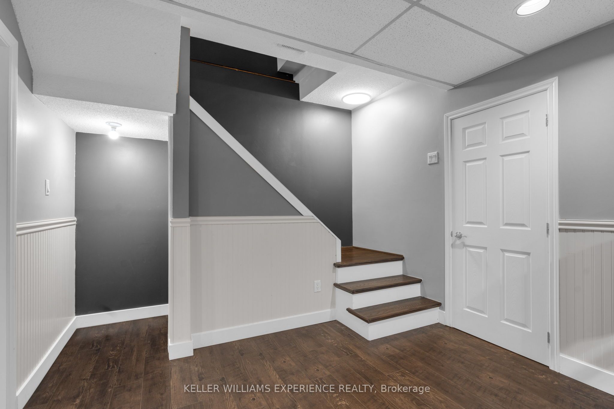 50 Rosenfeld Drive Property Photo 17