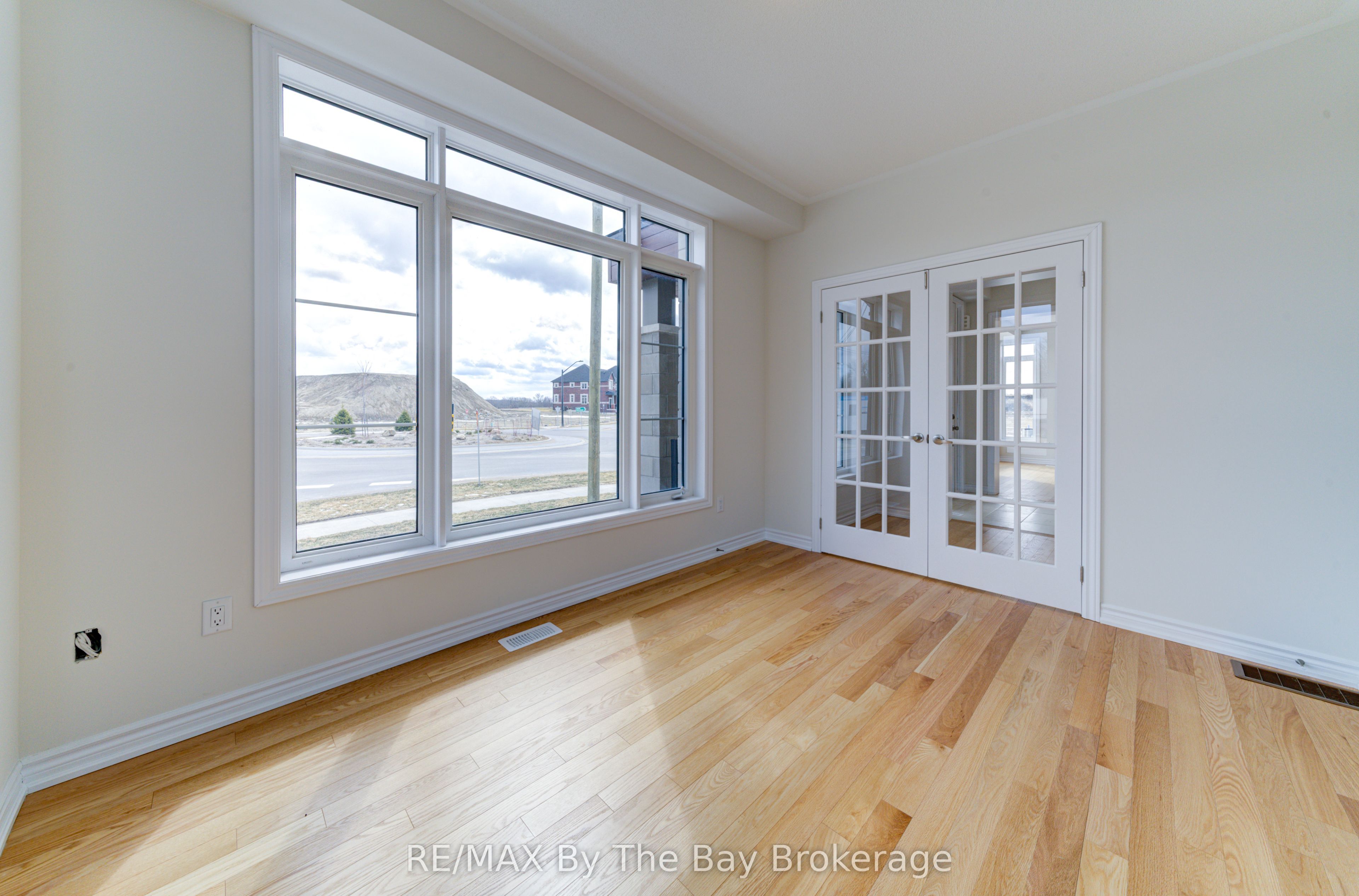 105 Sun Valley Avenue Property Photo 8