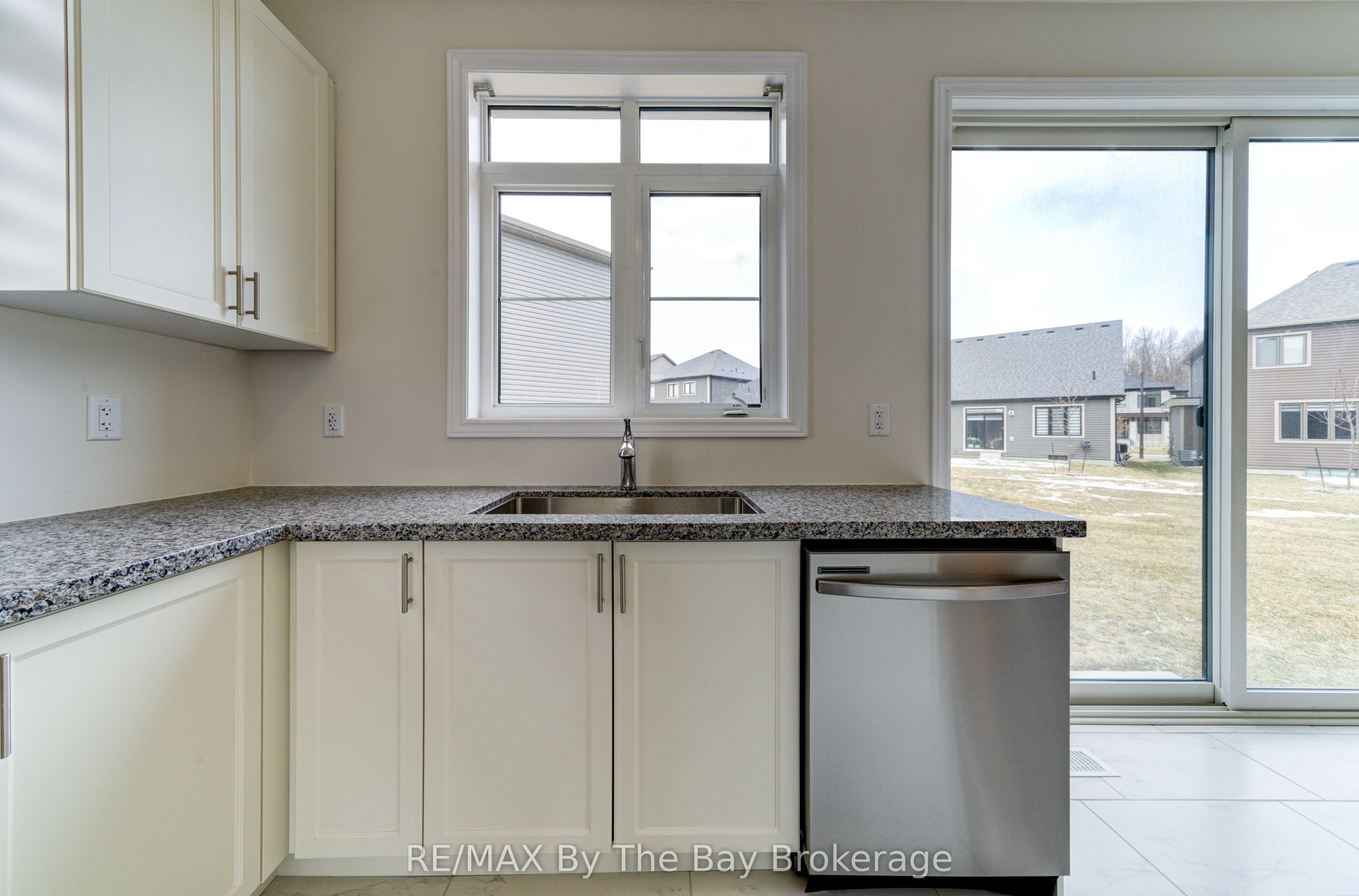 105 Sun Valley Avenue Property Photo 17