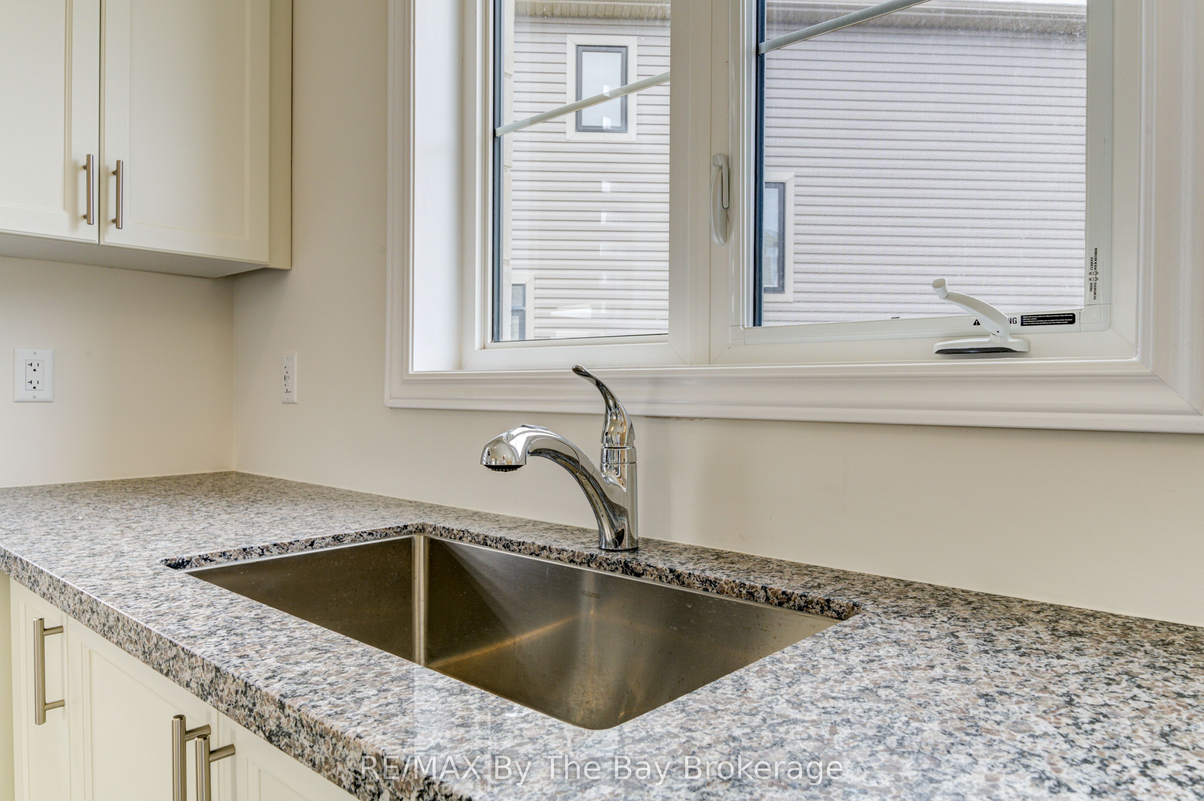 105 Sun Valley Avenue Property Photo 19