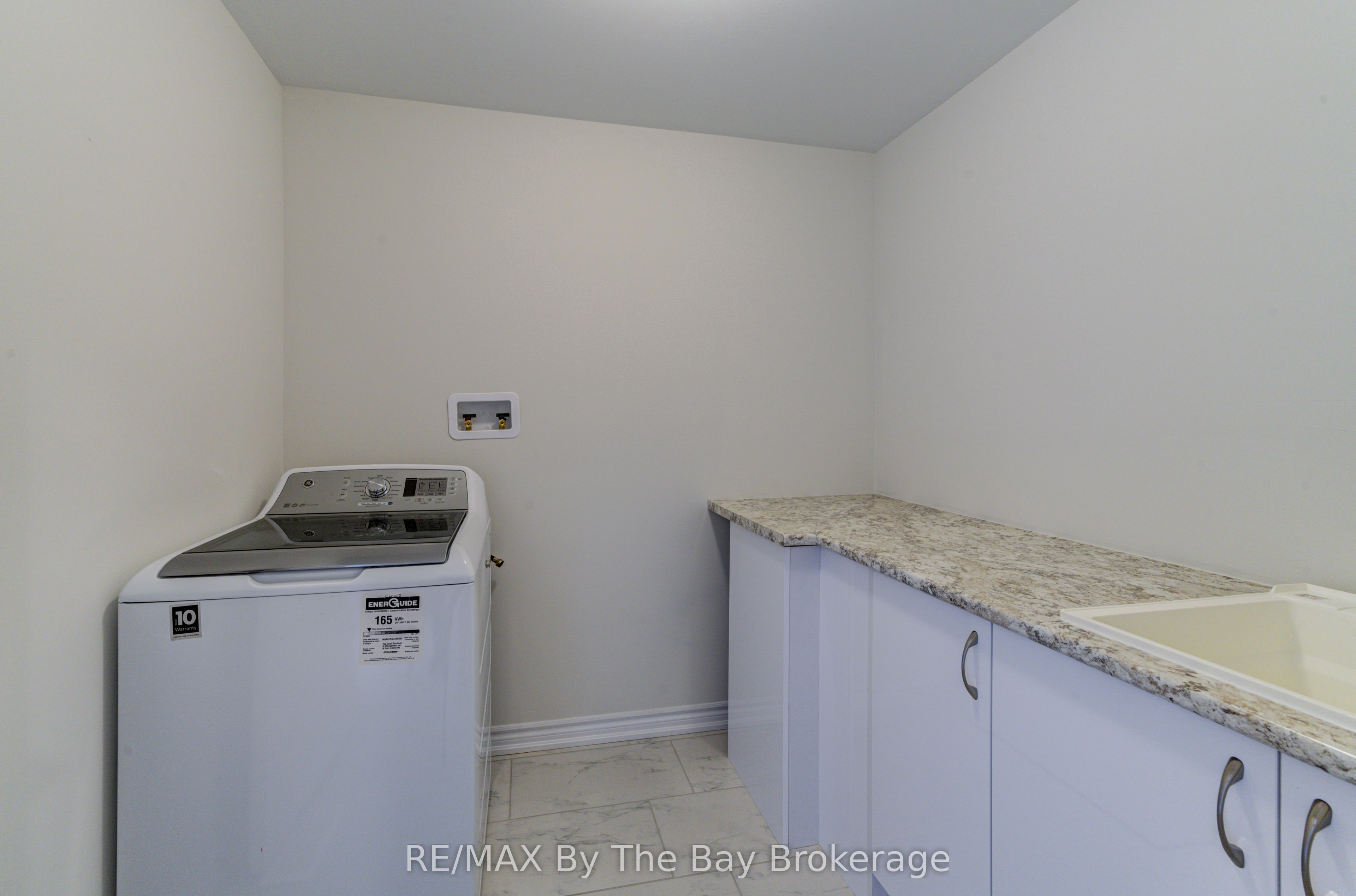 105 Sun Valley Avenue Property Photo 30