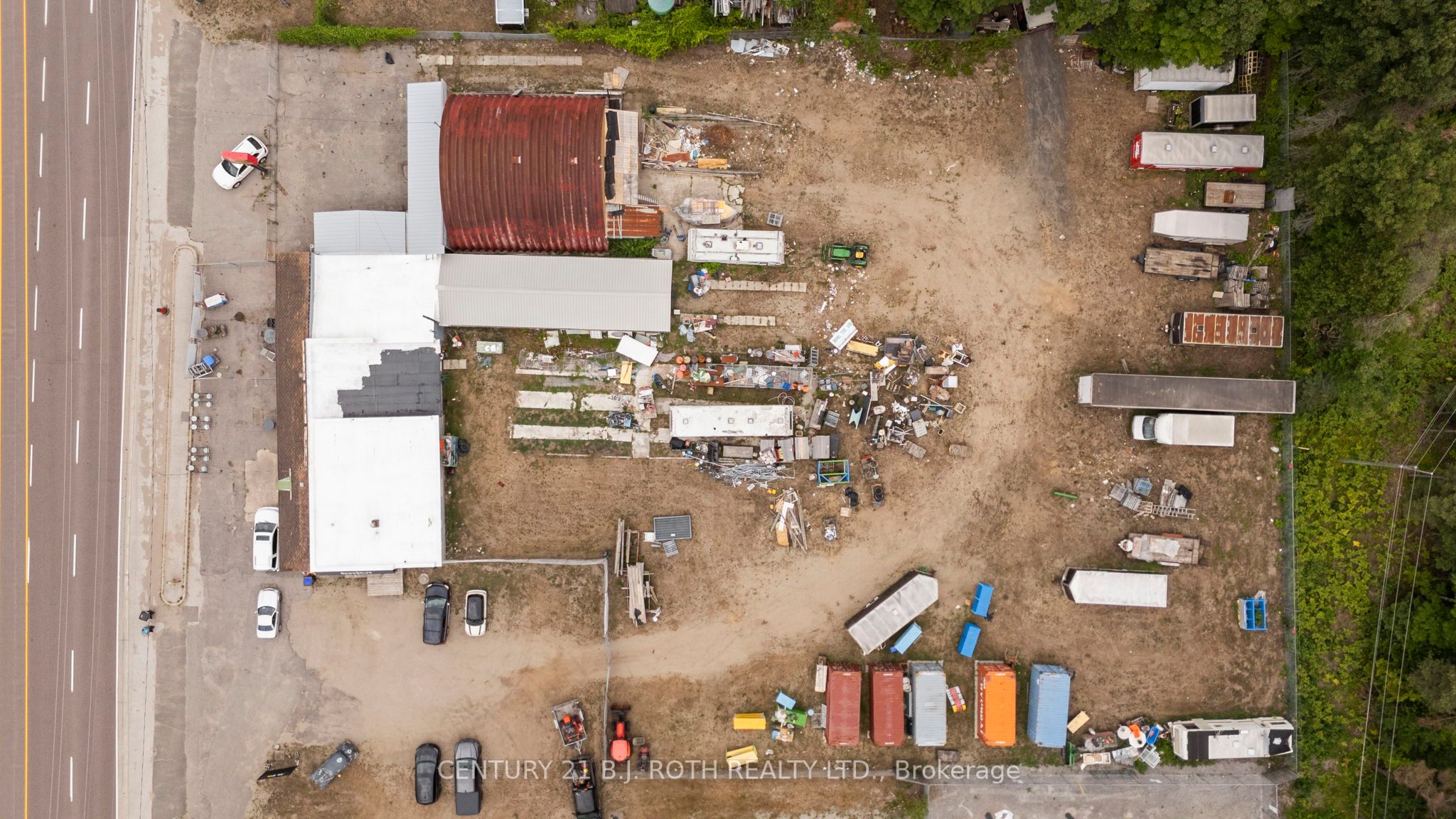 1285 Bayfield Street N Unit 1/2 Property Photo 3