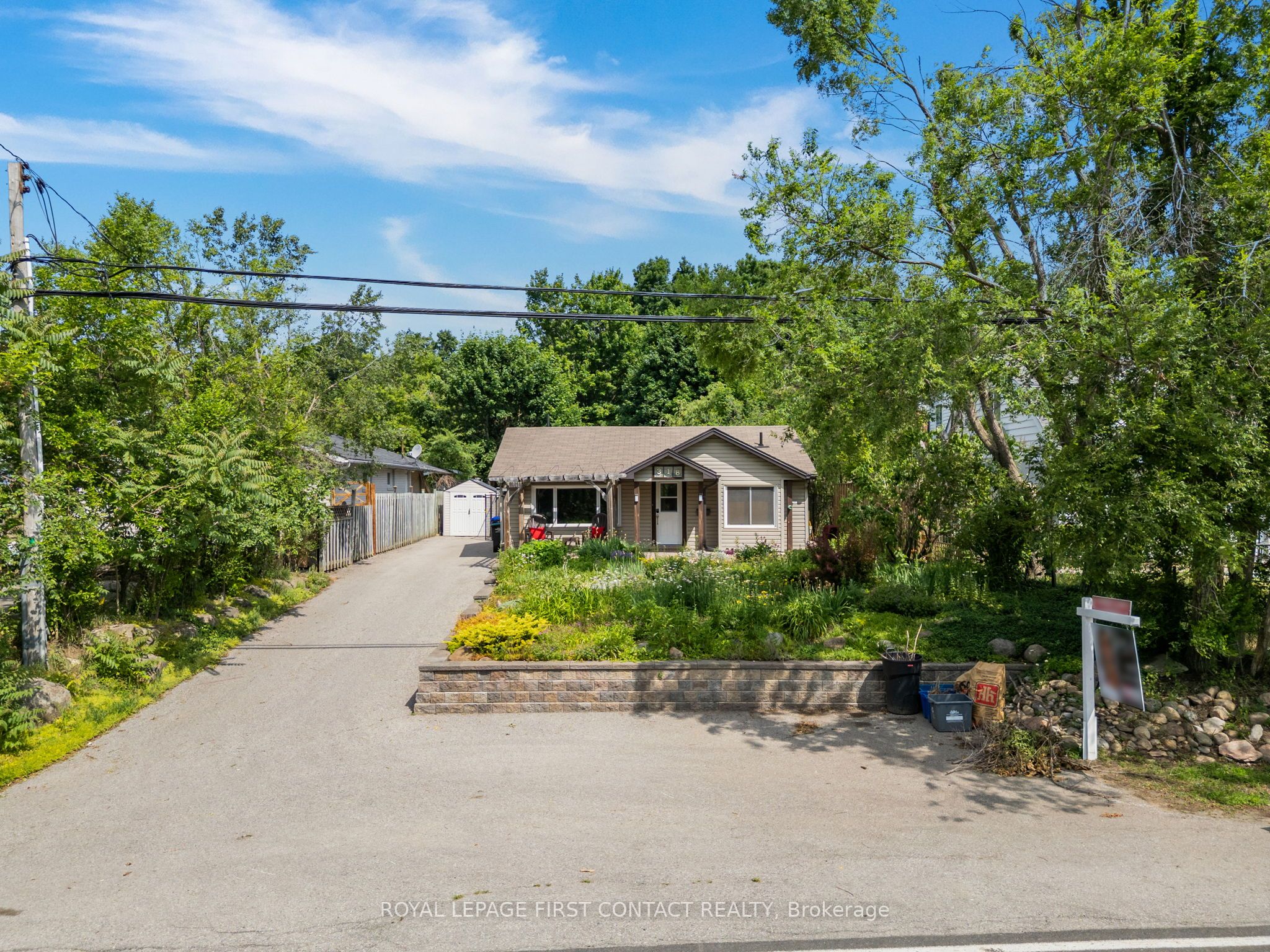 318 Shanty Bay Rd Road Property Photo 1