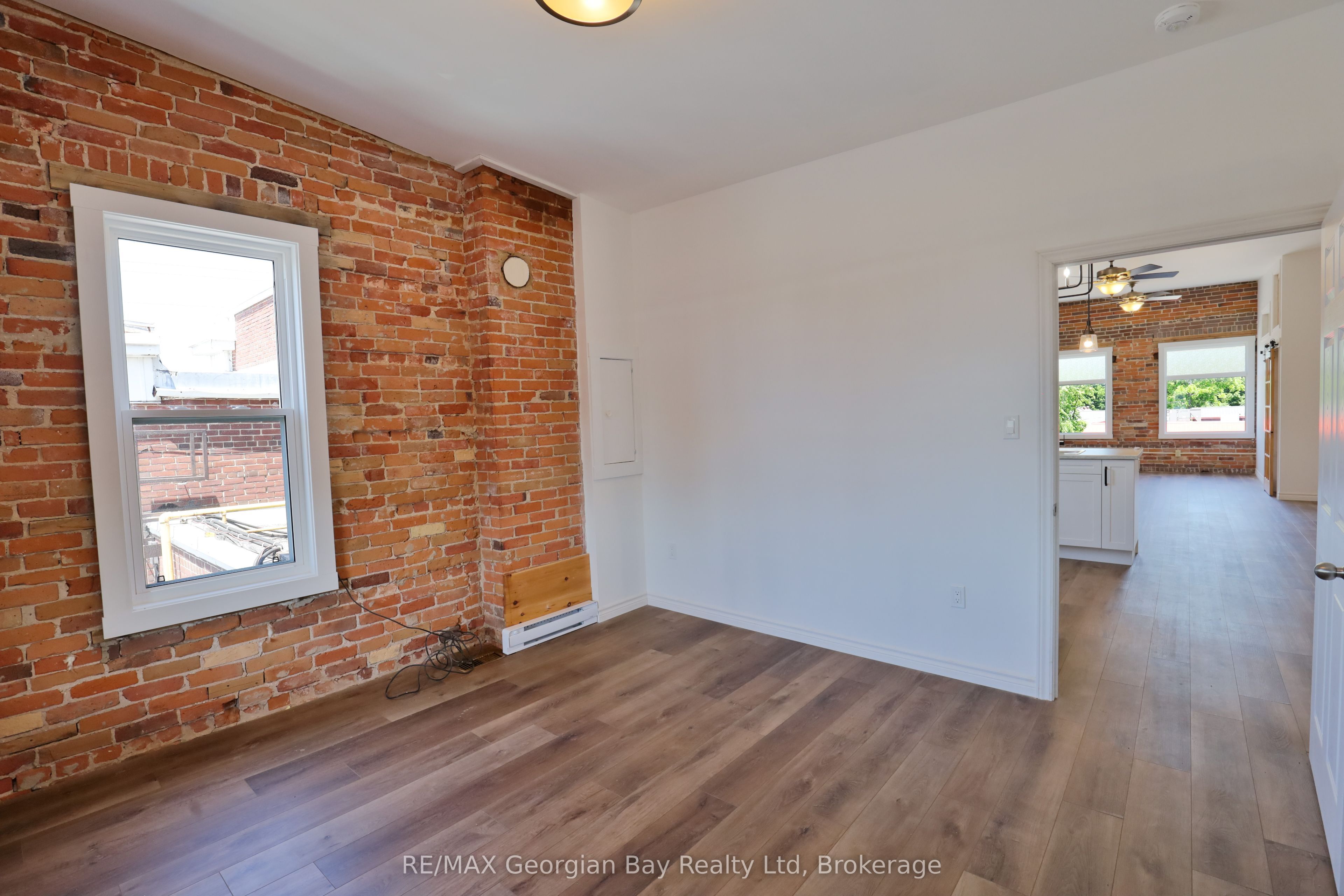 98 Main Street Property Photo 24