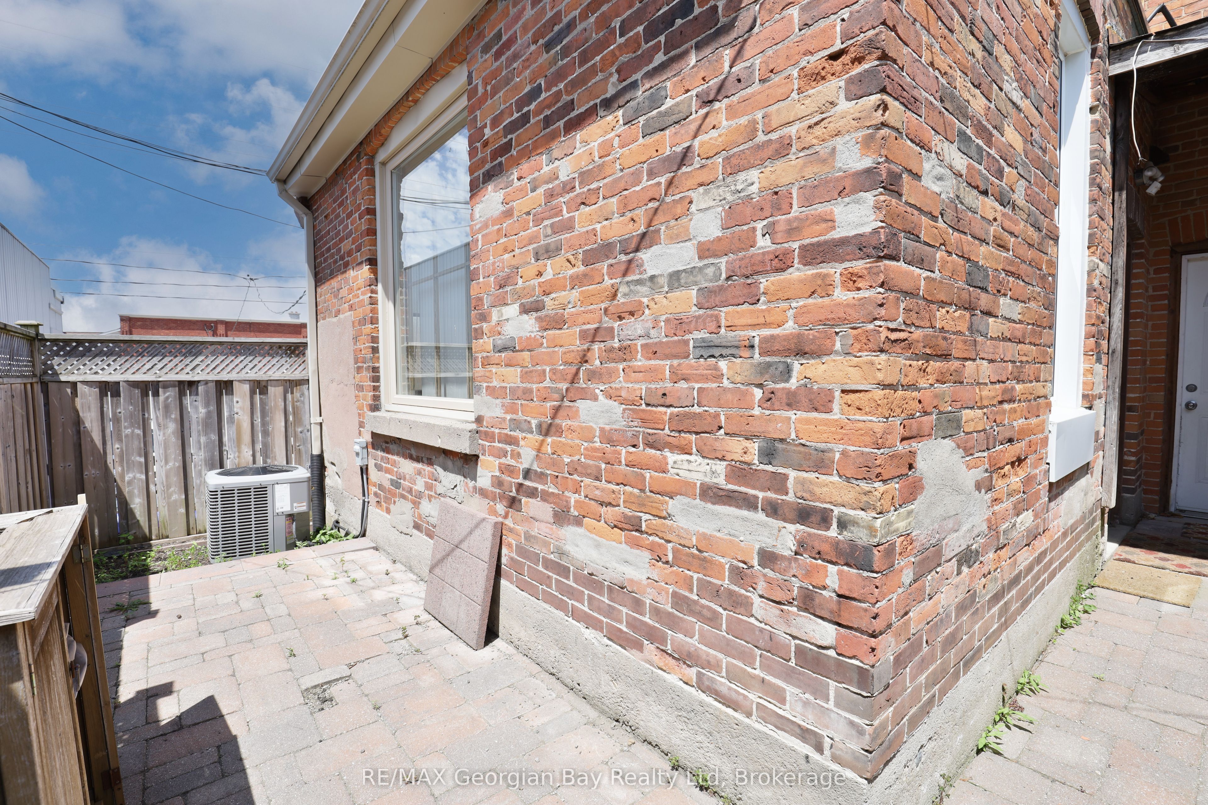 98 Main Street Property Photo 32