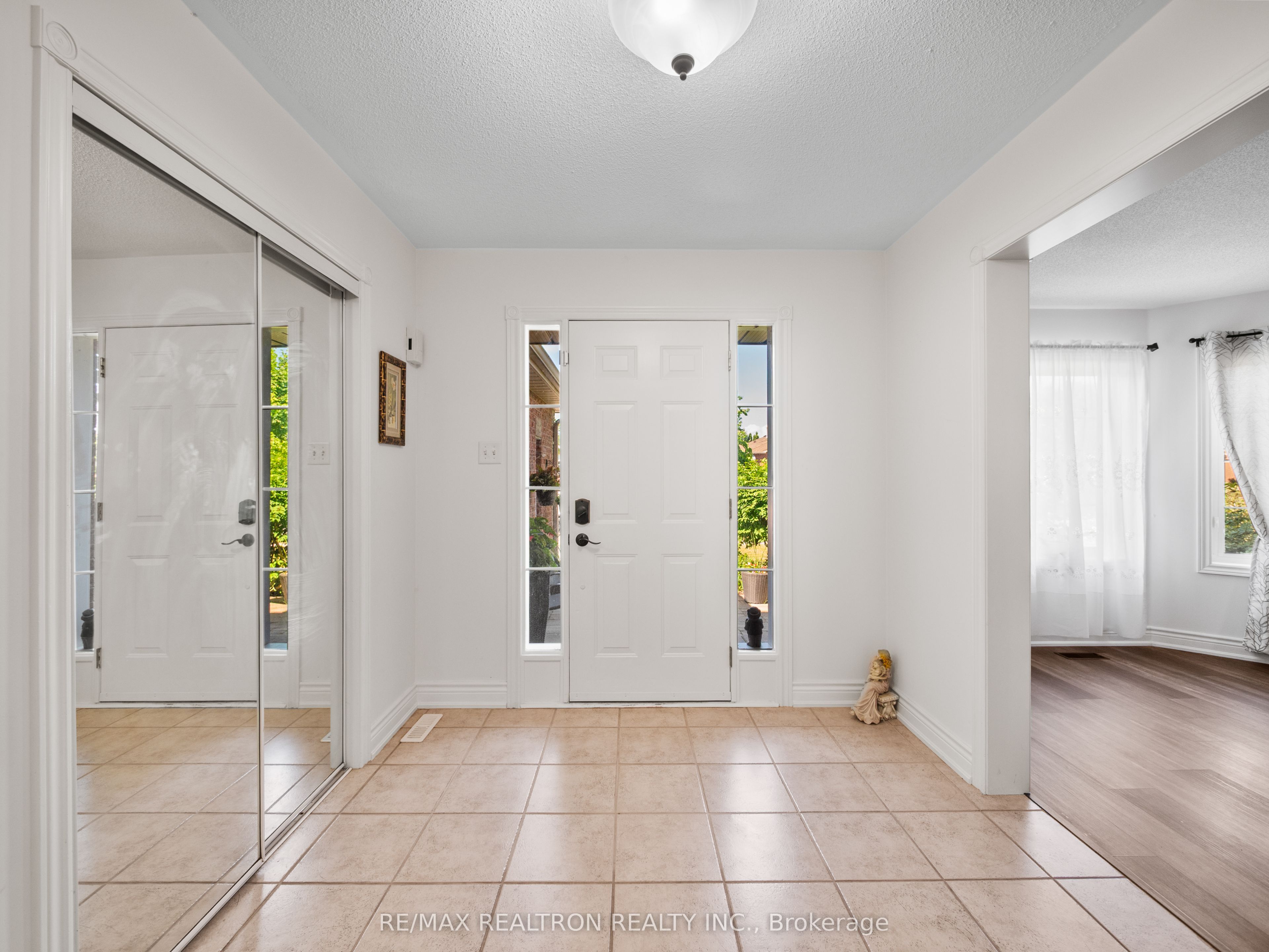 45 White Elm Road Property Photo 3