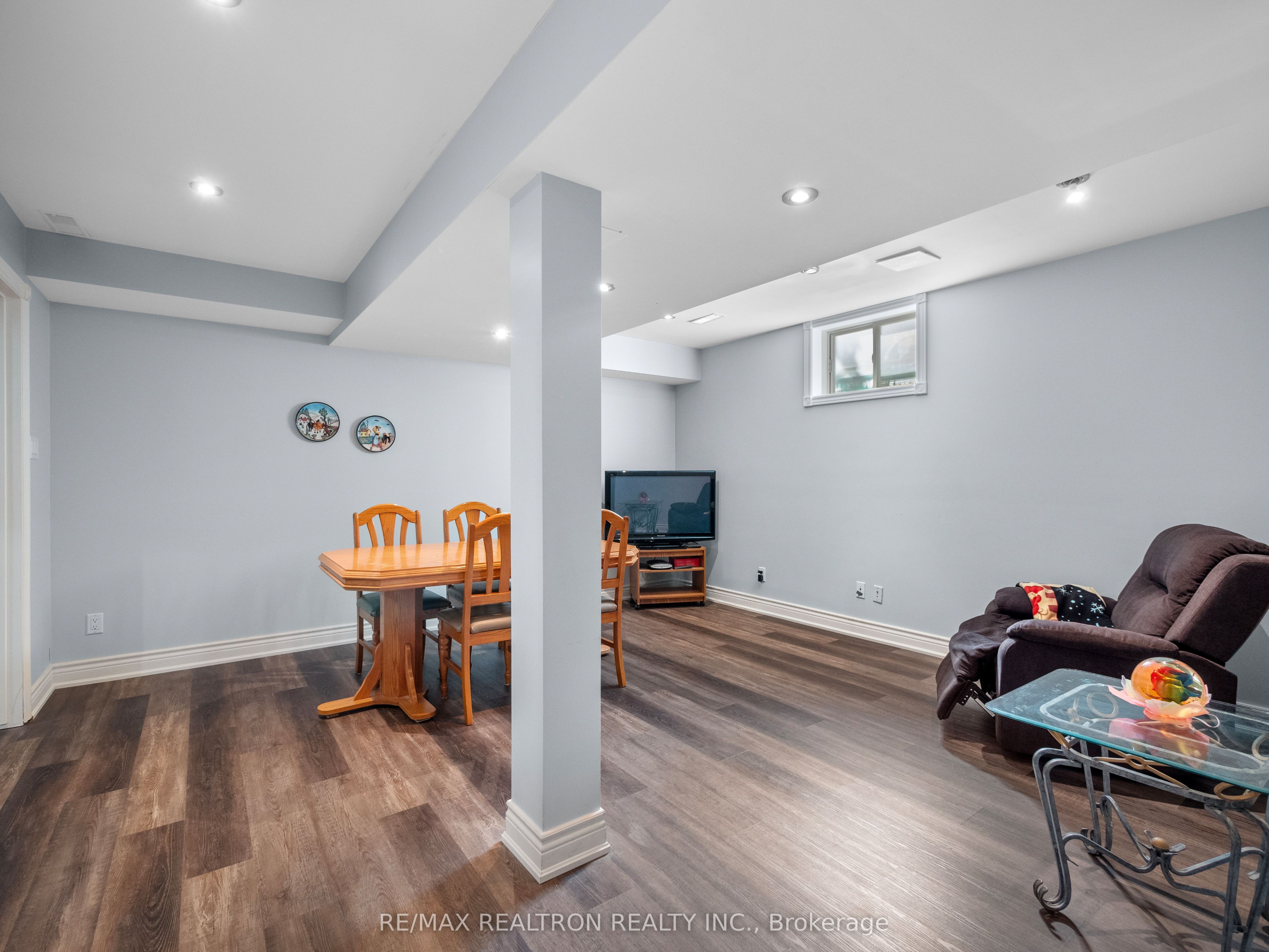 45 White Elm Road Property Photo 18