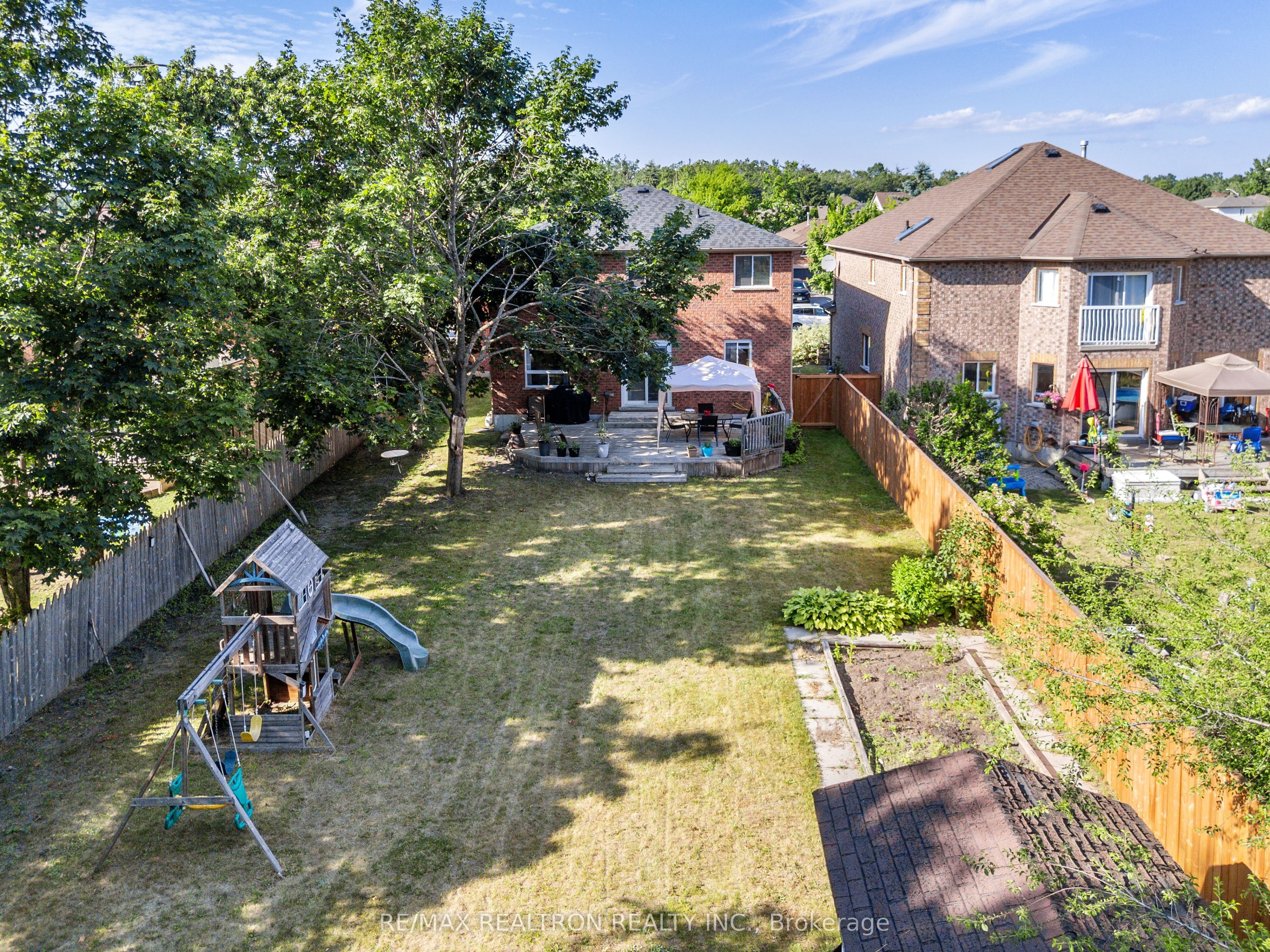 45 White Elm Road Property Photo 28