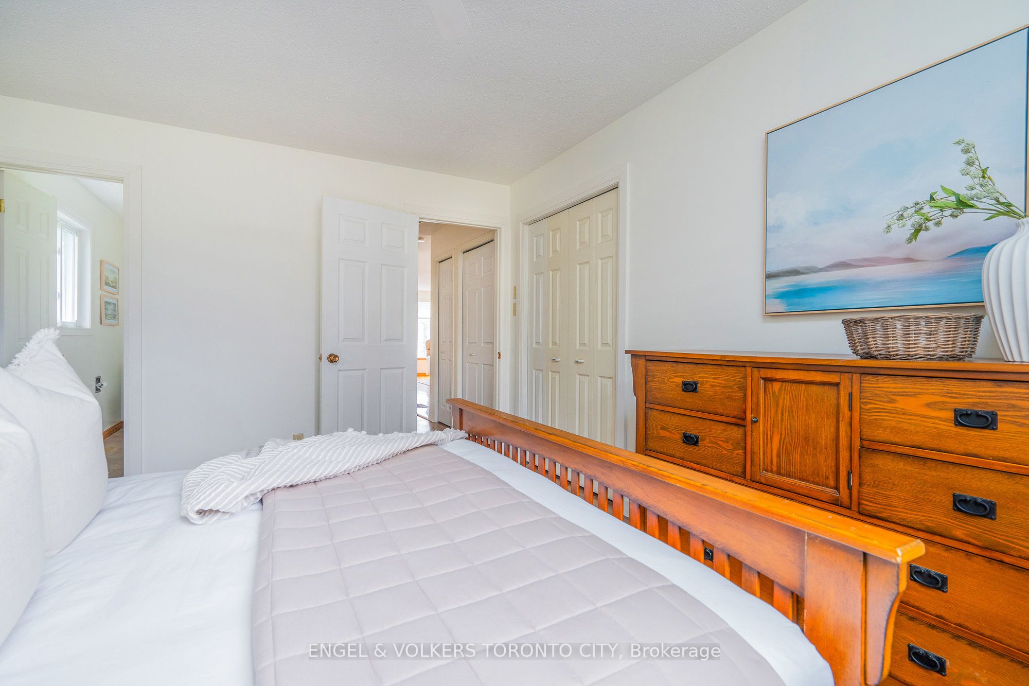 381 Zoo Park Road Property Photo 11