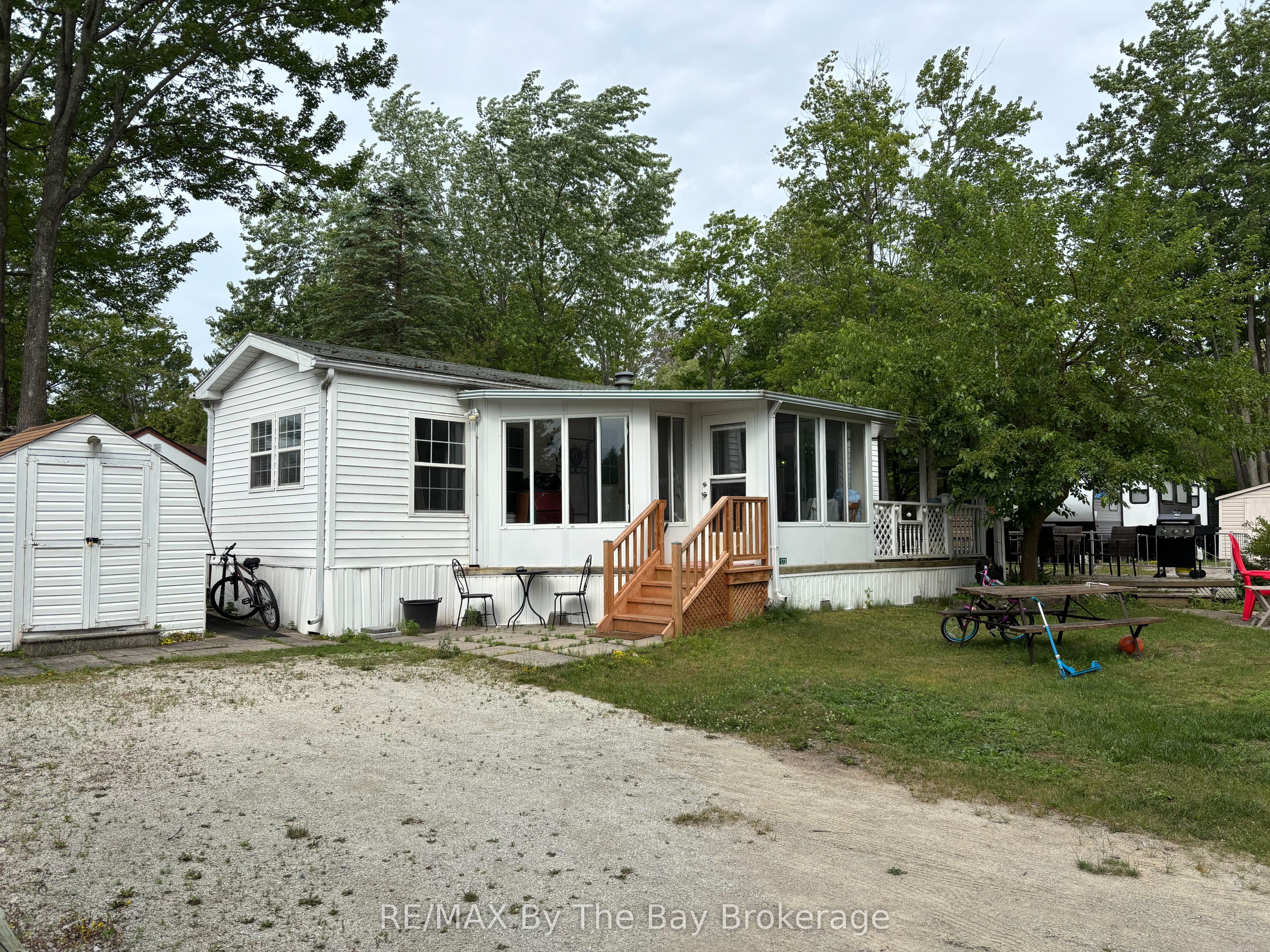 85 THEME PARK Drive 173 Property Photo 1