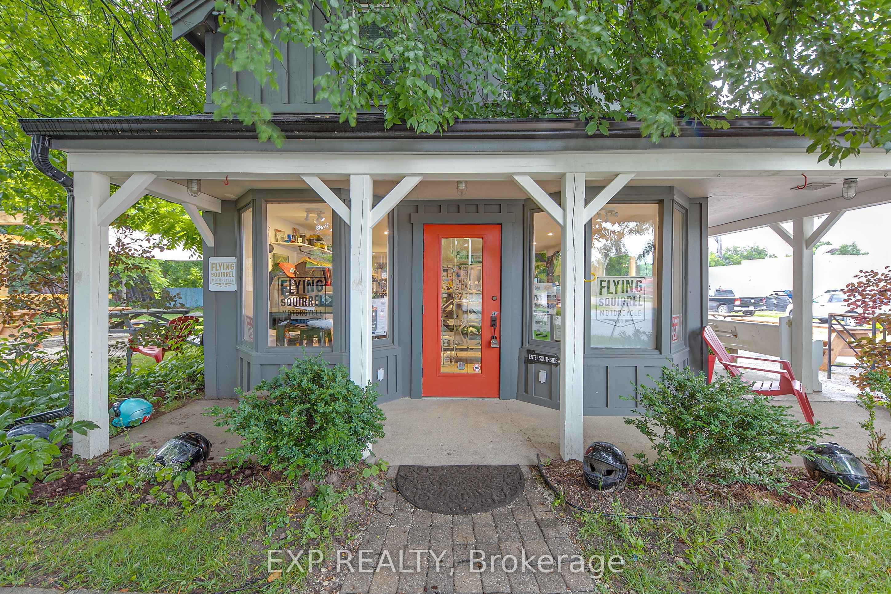 2 Francis Street Property Photo 1