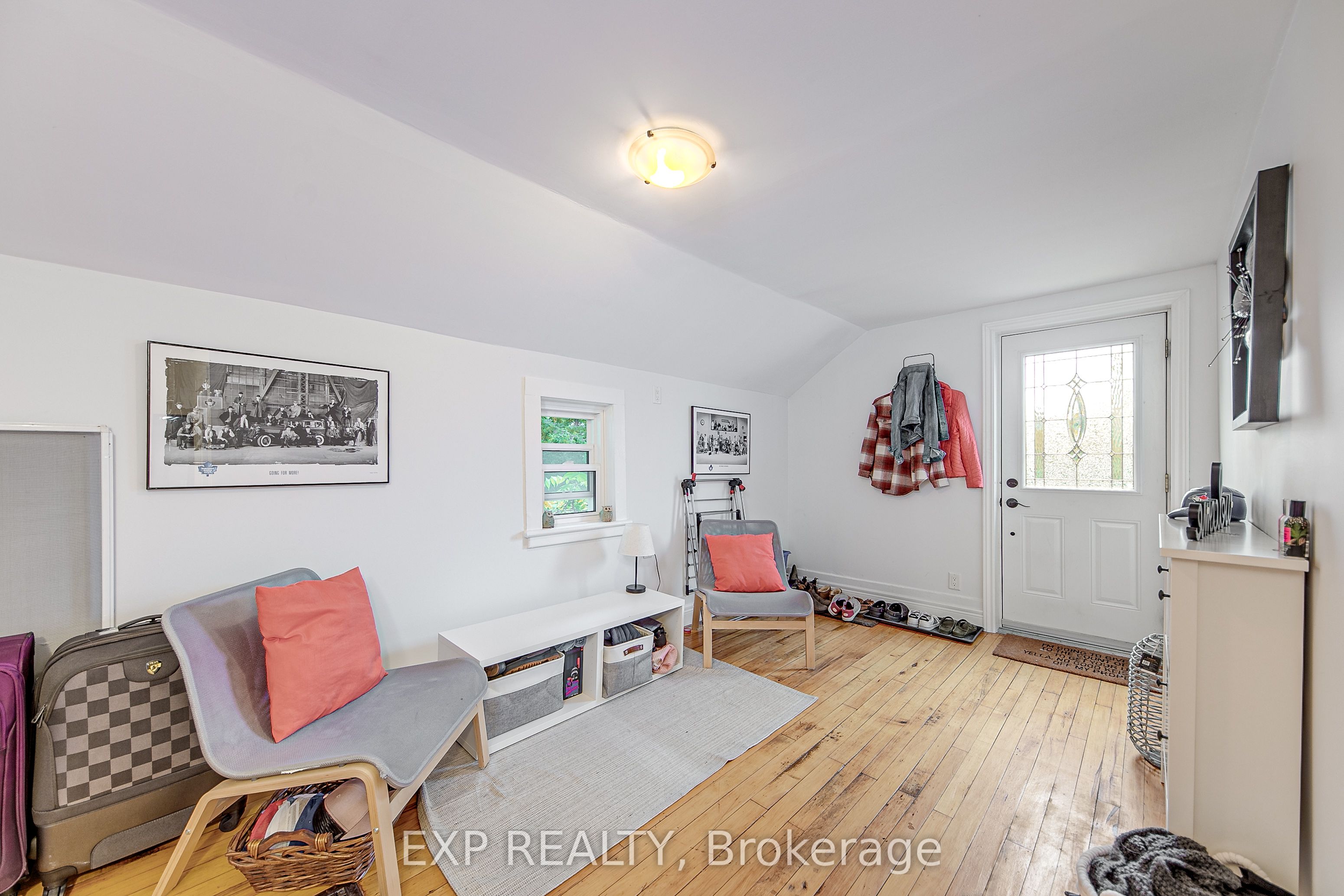 2 Francis Street Property Photo 13