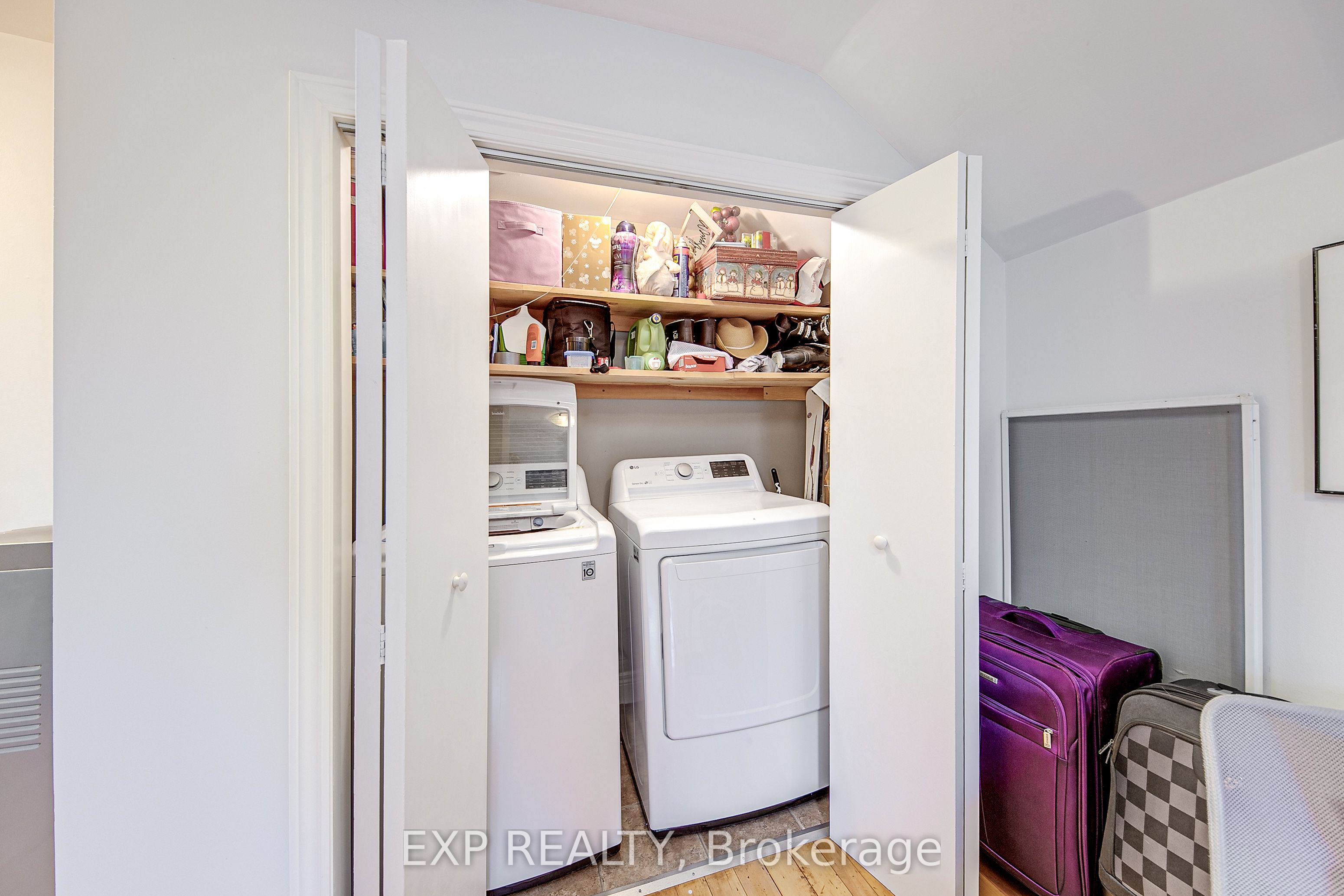 2 Francis Street Property Photo 25