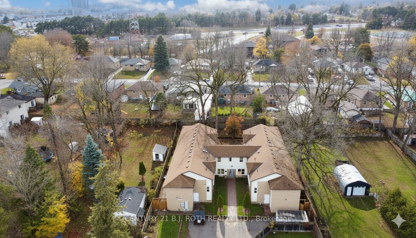 24 North Street N Property Photo 5