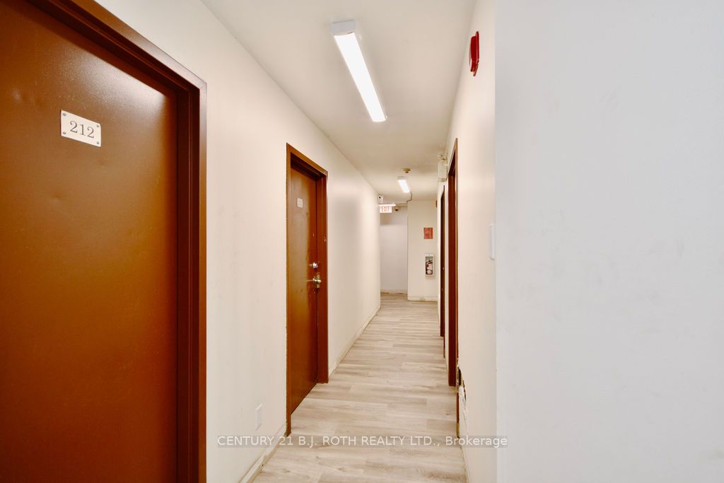 24 North Street N Property Photo 25