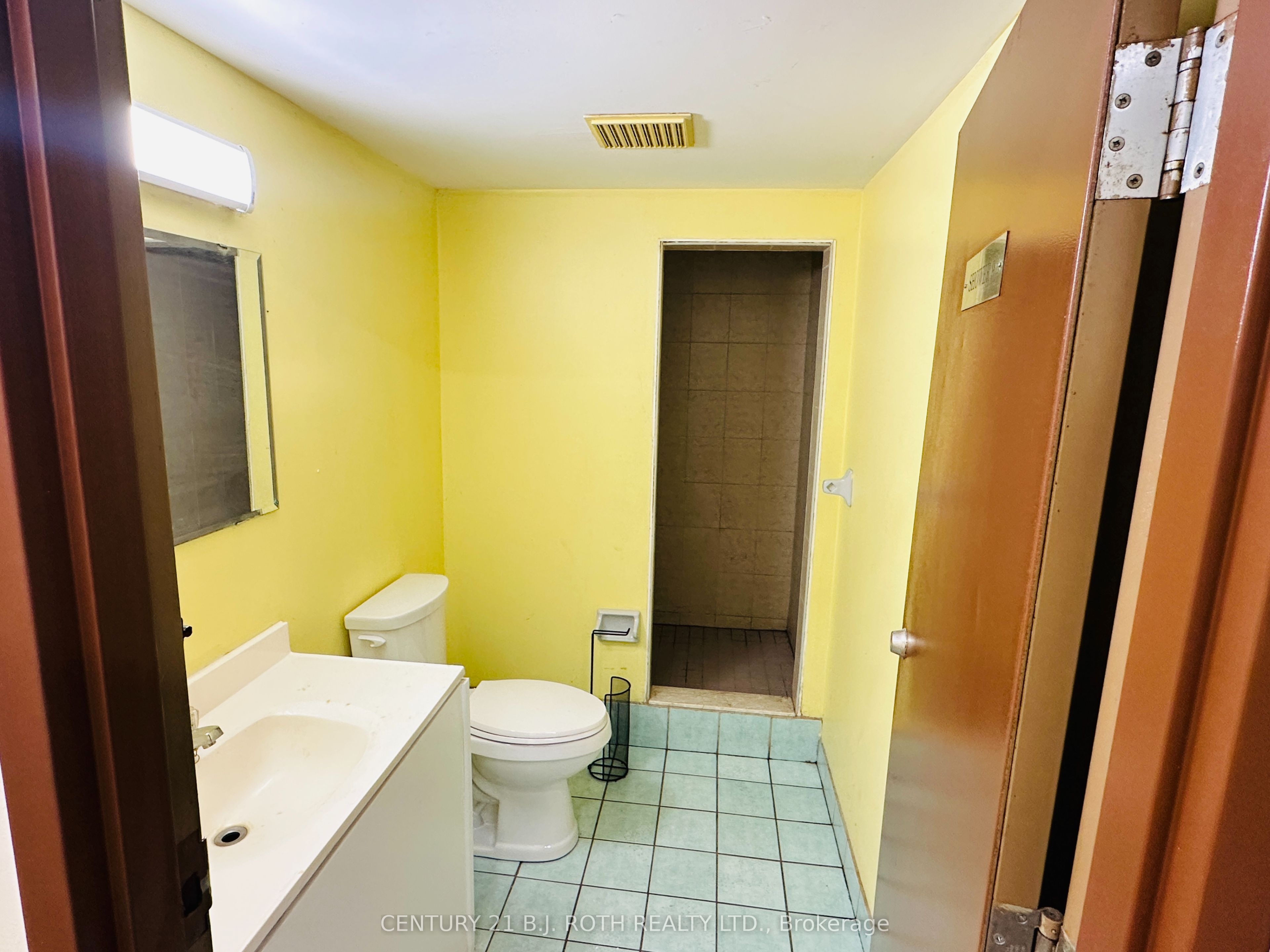 24 North Street N Property Photo 43