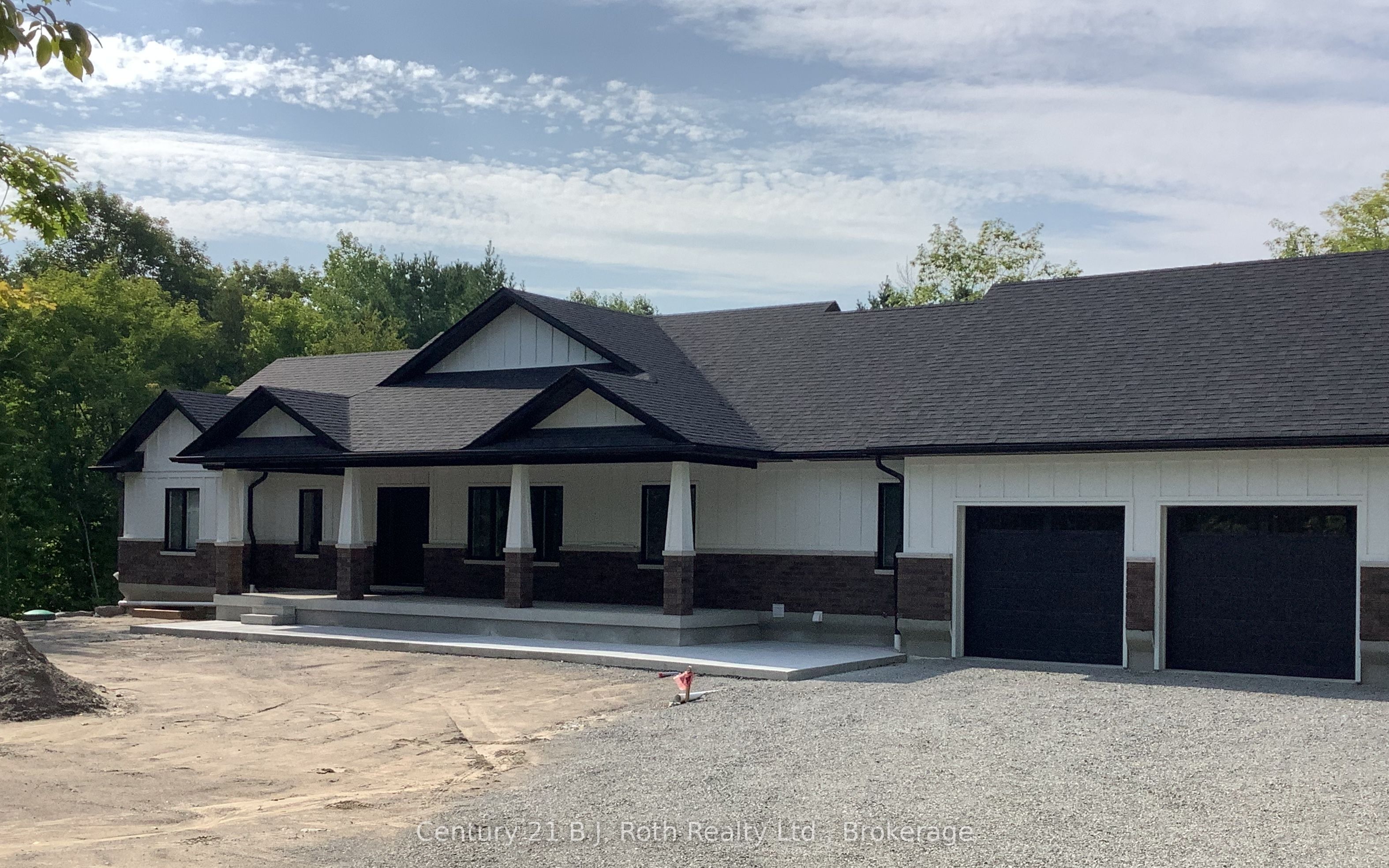 14 Greenlaw Court Property Photo 1