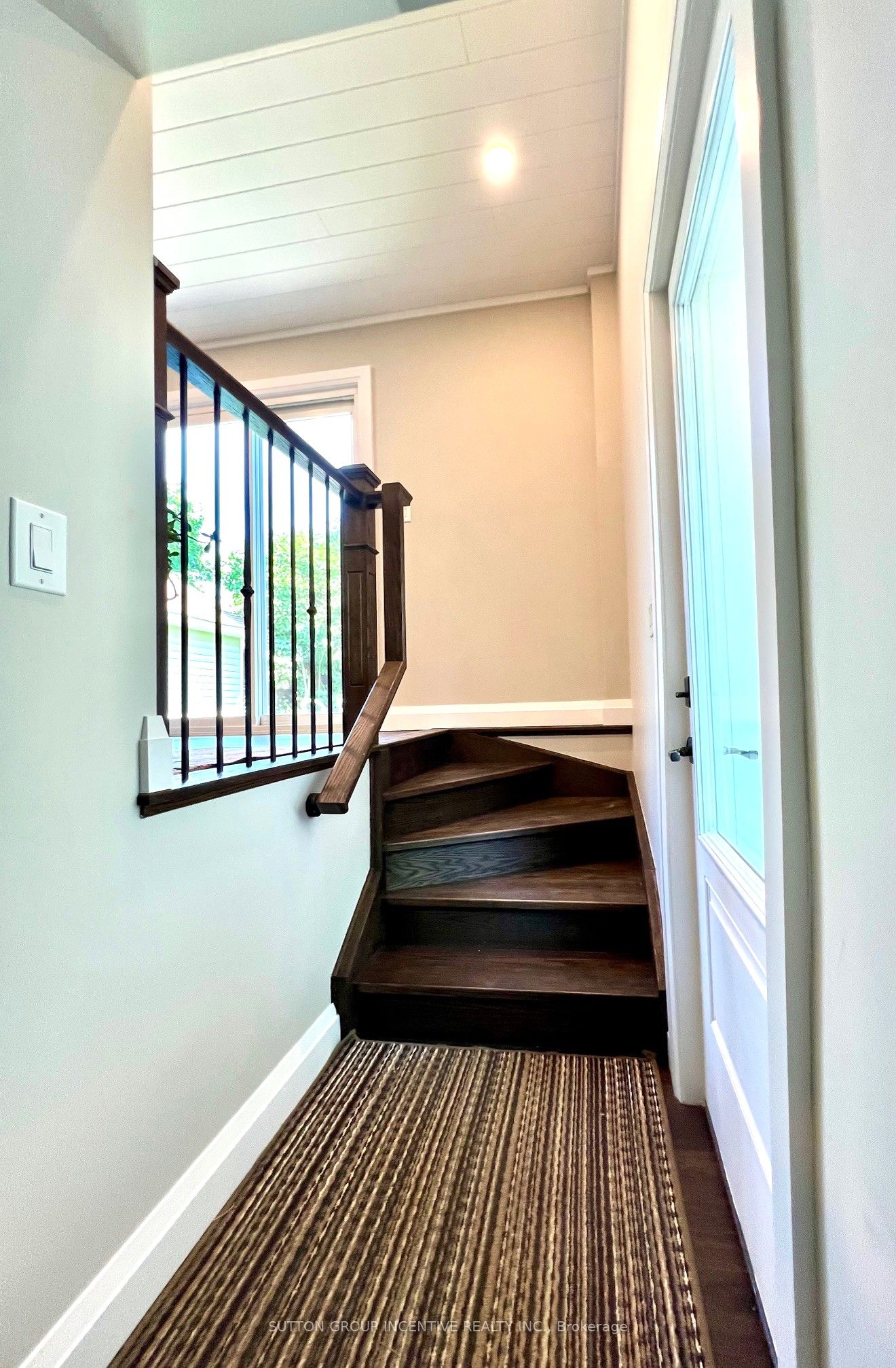 77 Drury Lane Property Photo 31